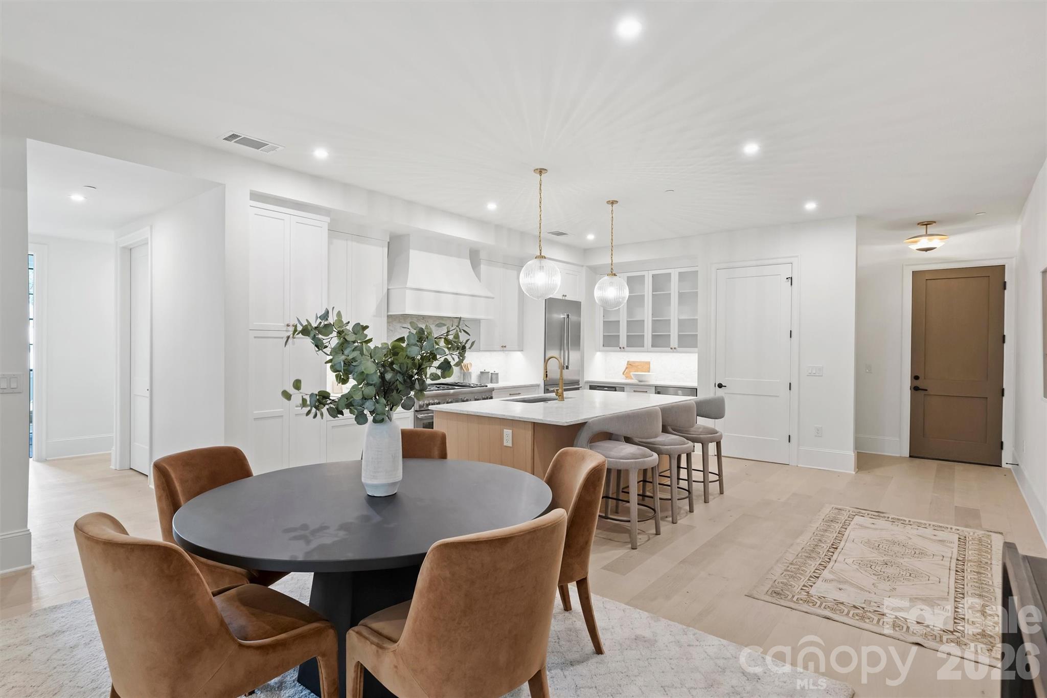 409 Queens Road #204 — Charlotte