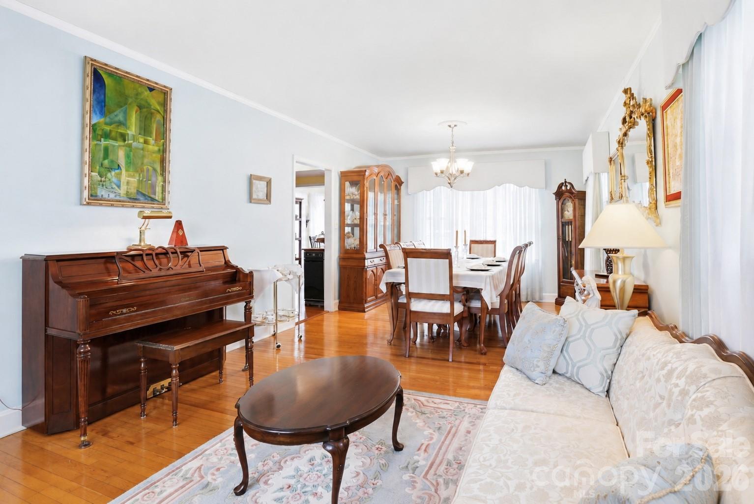 1287 Queensgate Street — Gastonia