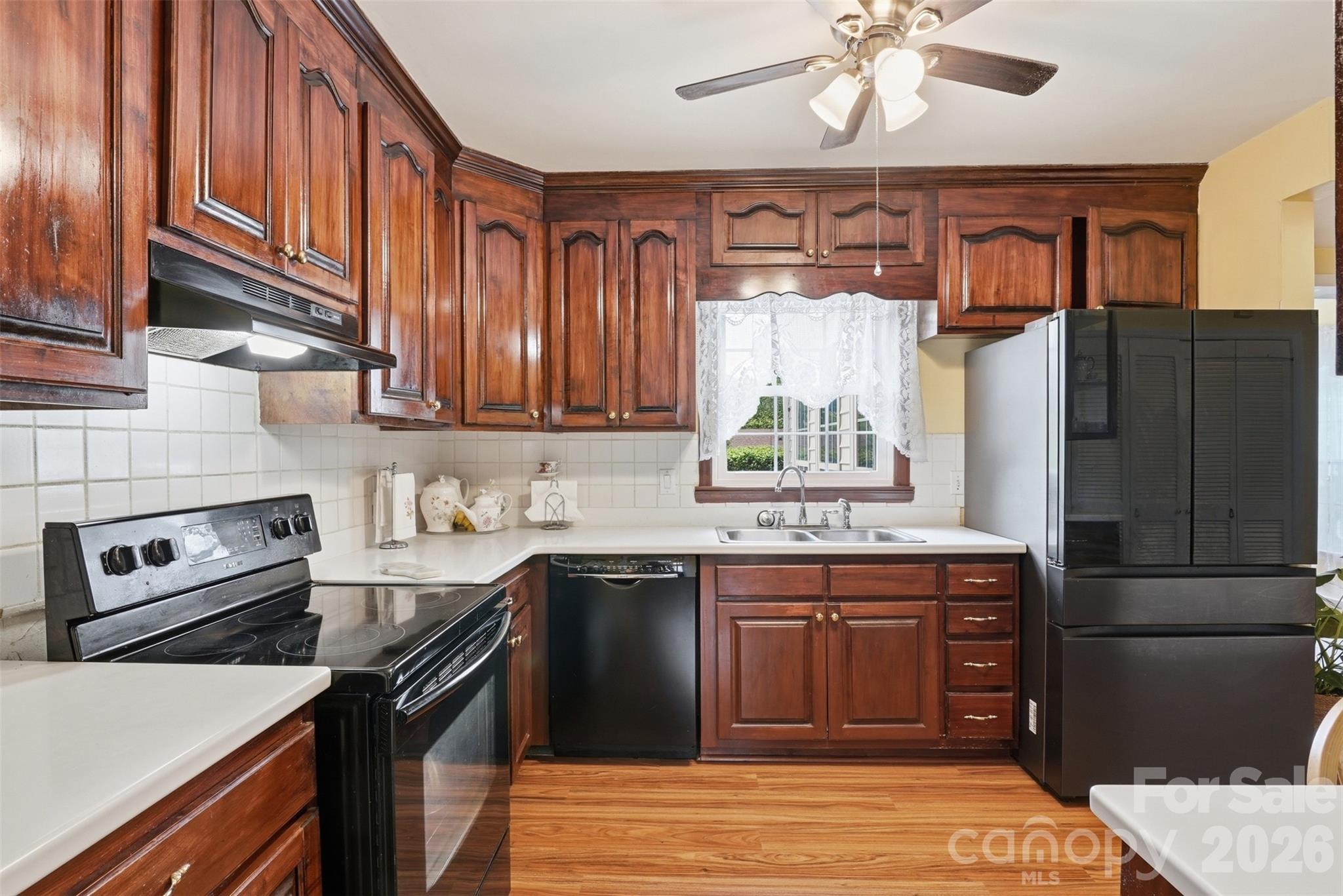 1287 Queensgate Street — Gastonia