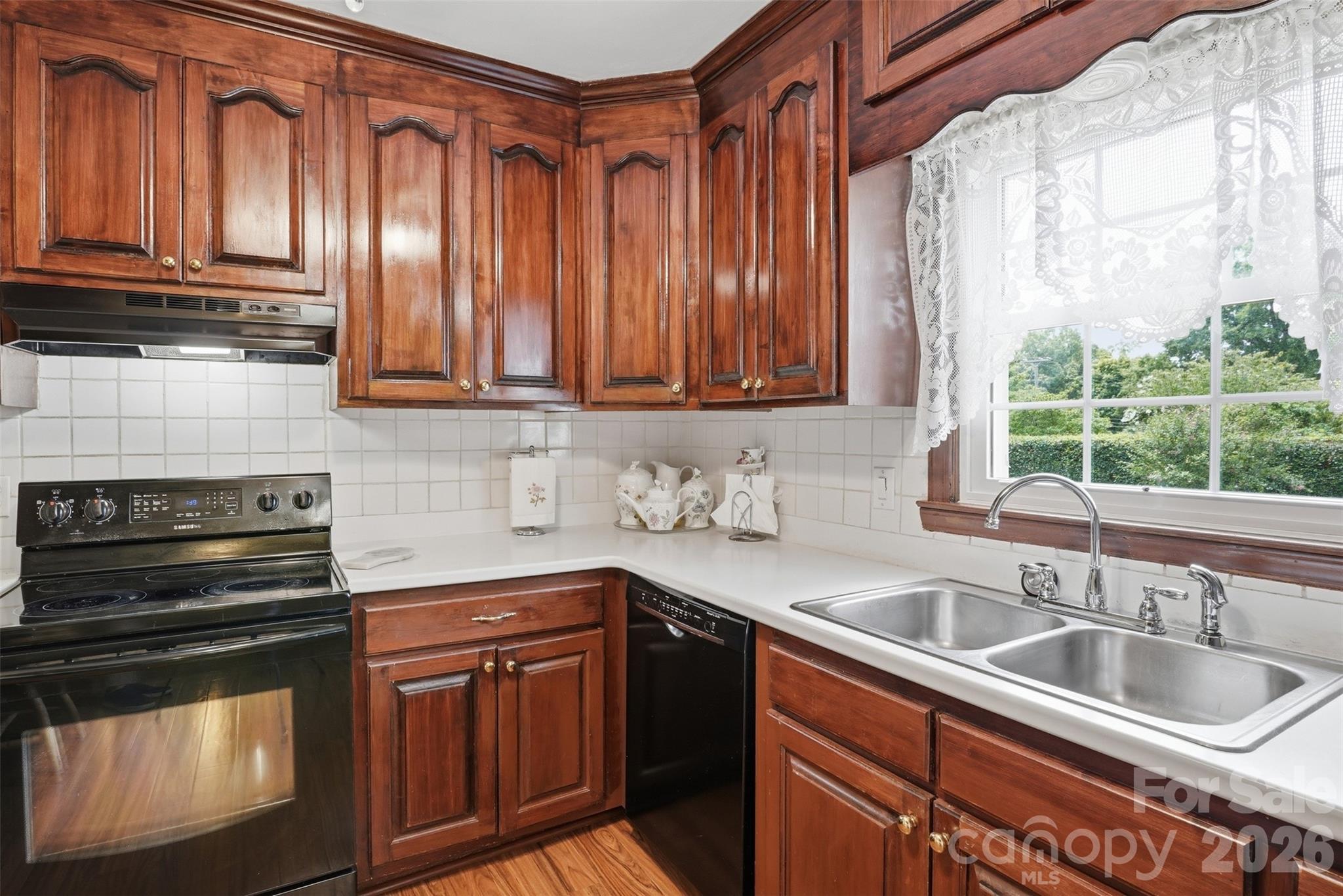 1287 Queensgate Street — Gastonia
