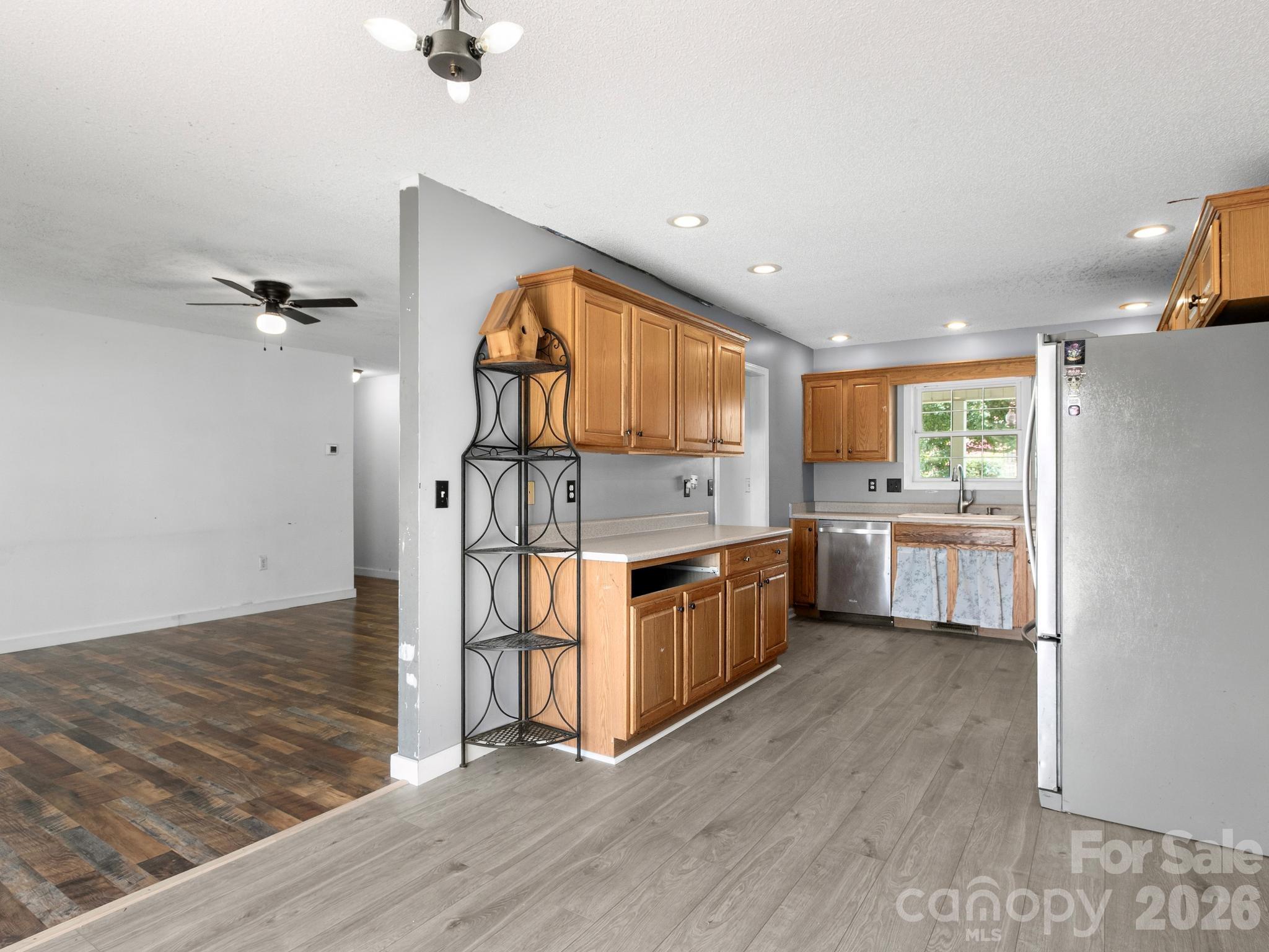11 Cathy Court — Hendersonville