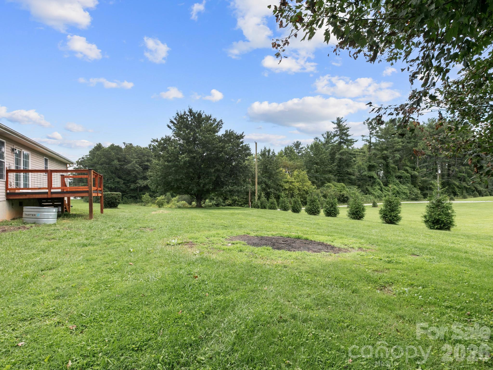 11 Cathy Court — Hendersonville