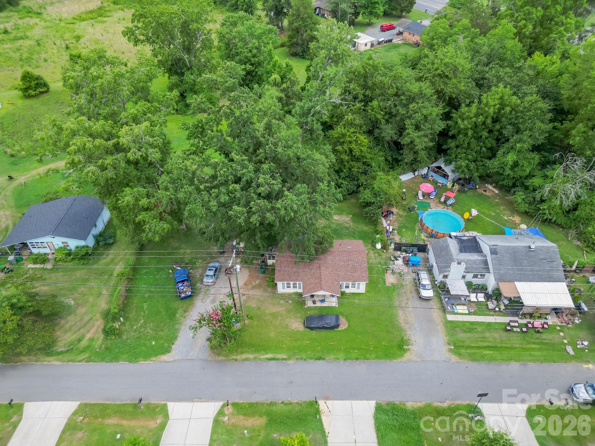 2223 Mingus Cabin Lane — Charlotte