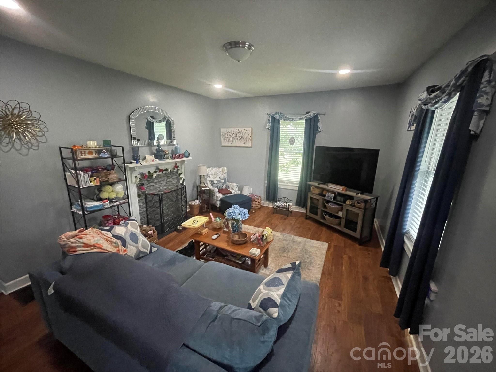 1624 Perfection Avenue — Belmont