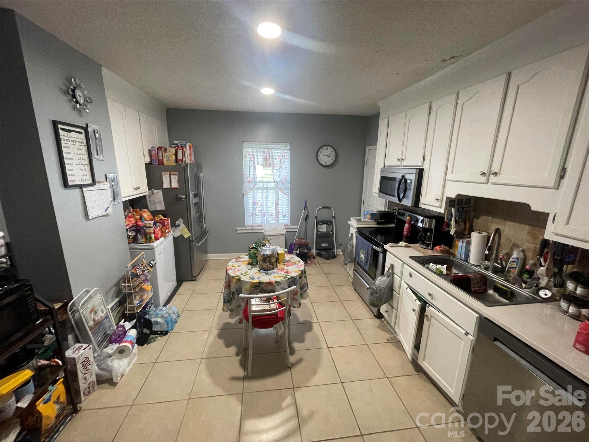 1624 Perfection Avenue — Belmont