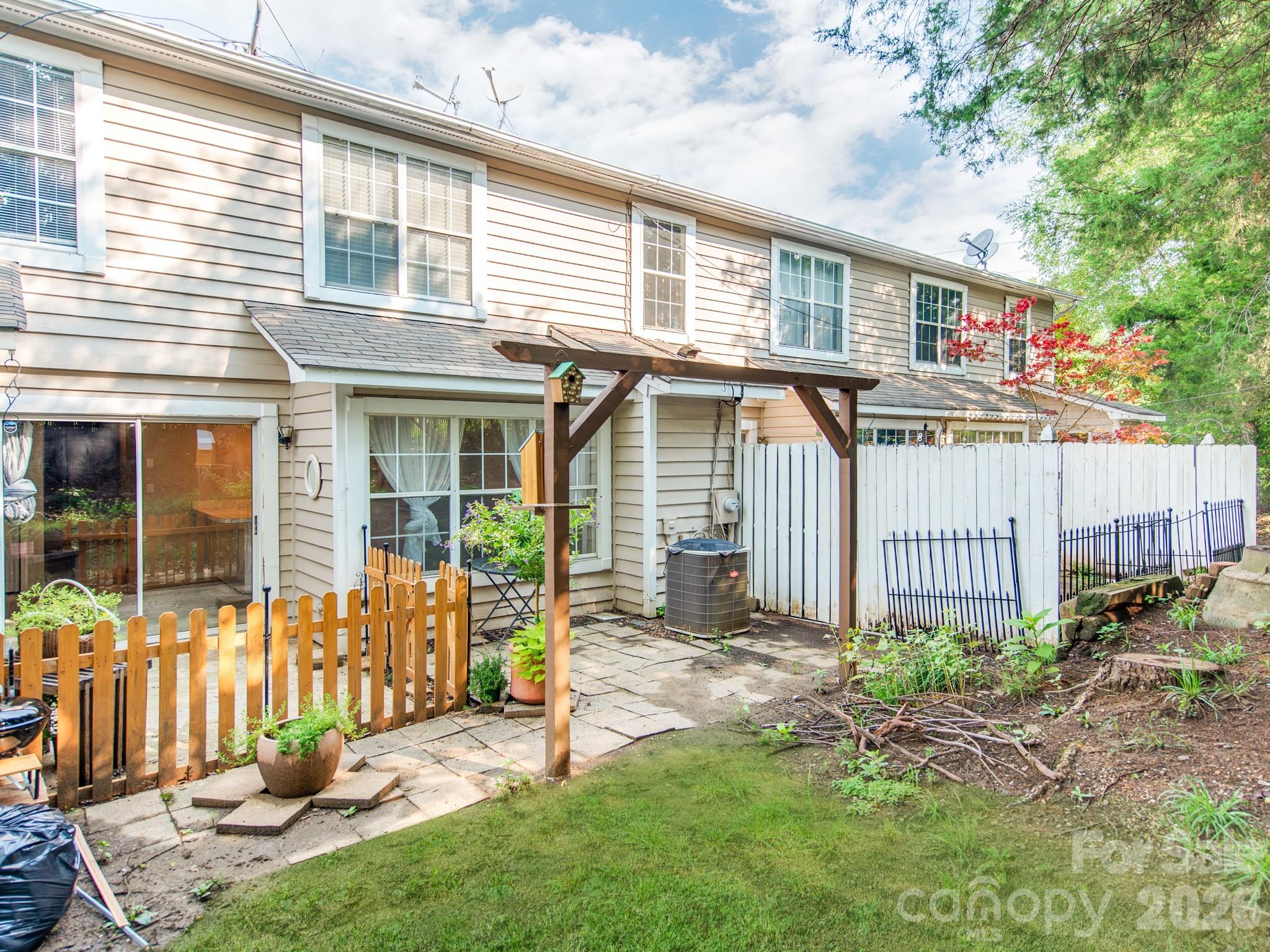 104 Heritage Parkway — Fort Mill