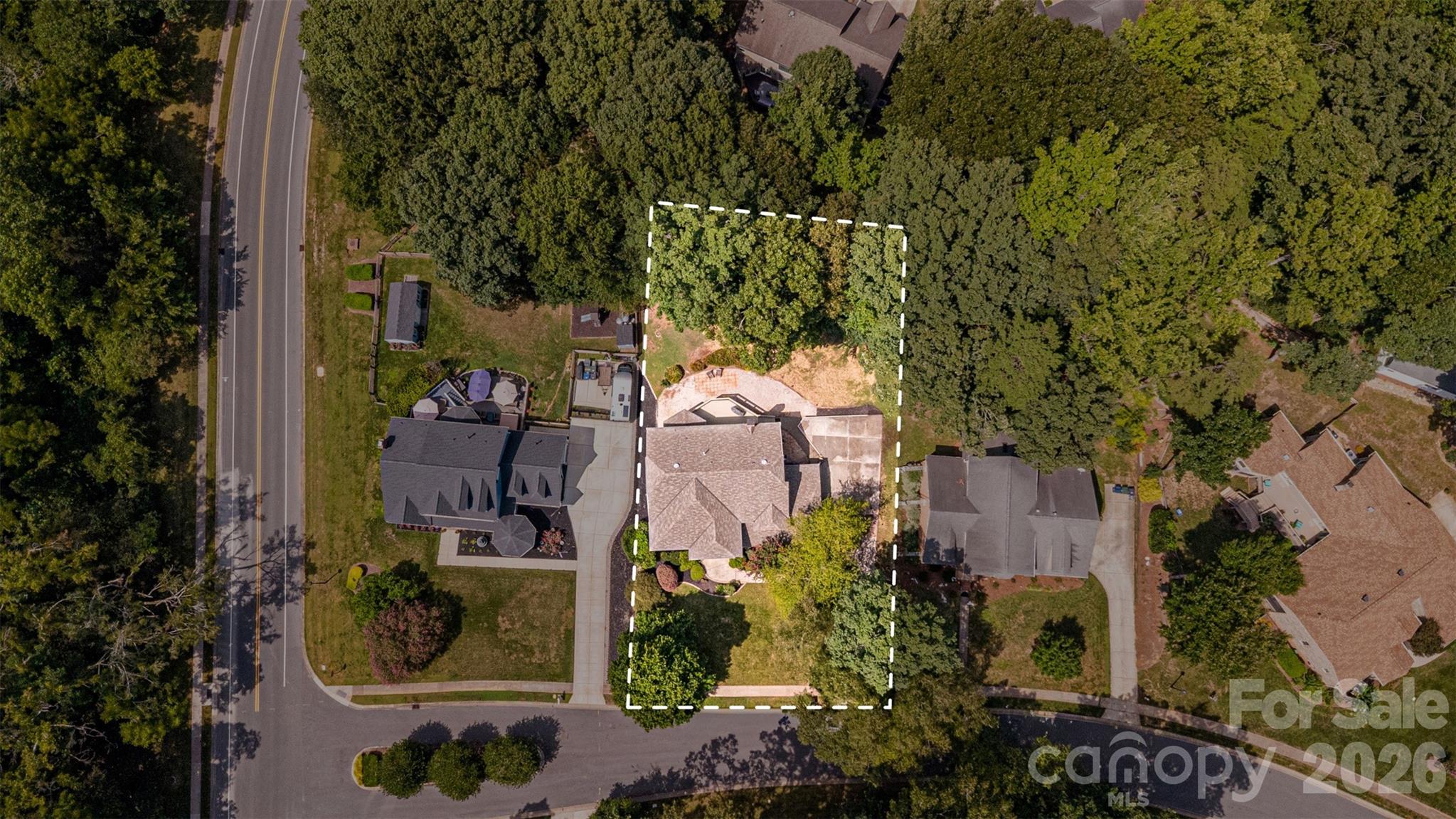 8909 Abberley Court — Huntersville