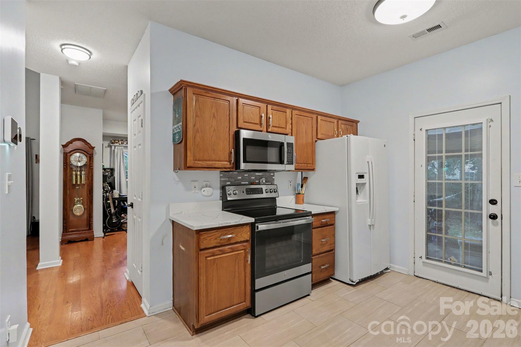 12021 Mourning Dove Lane — Charlotte