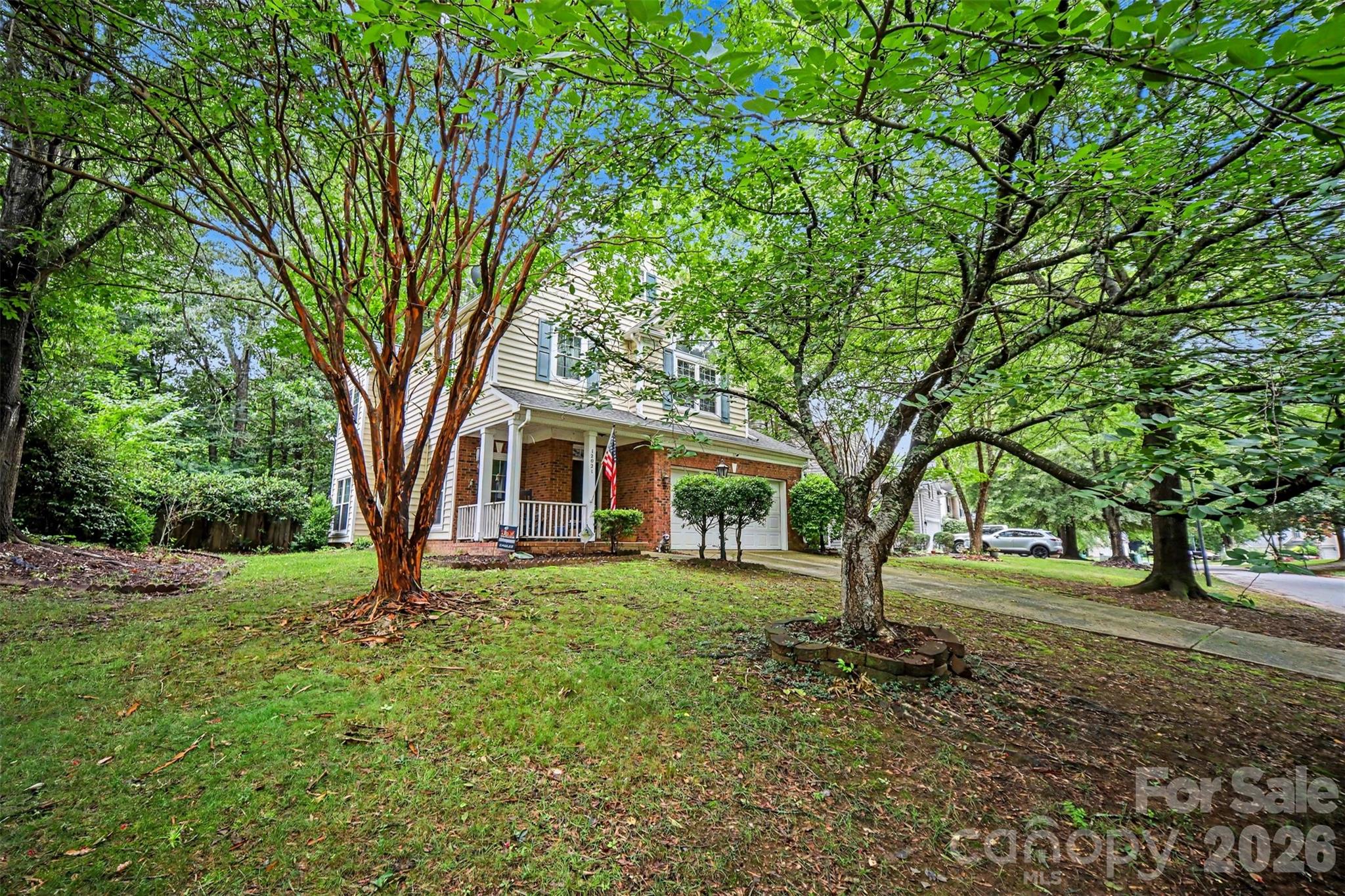 12021 Mourning Dove Lane — Charlotte