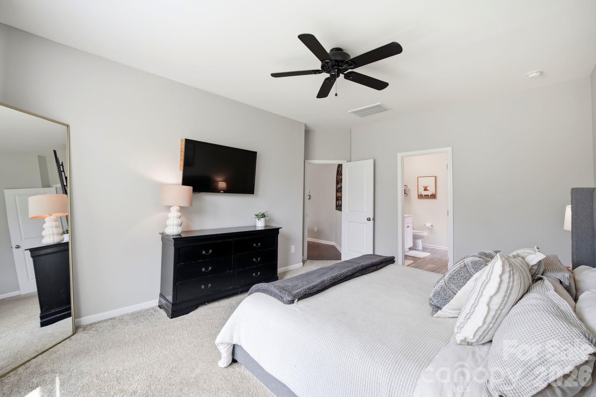 6260 Swanport Road — Lancaster