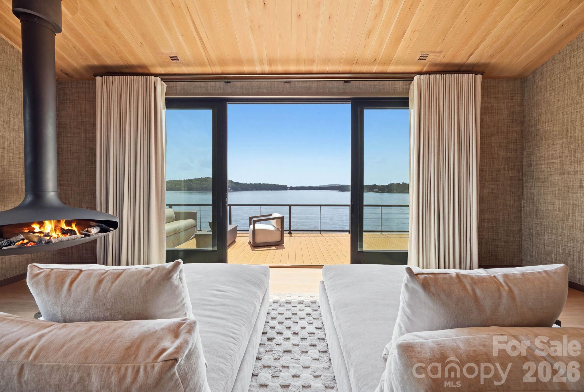 123 Cove Point — Mount Gilead