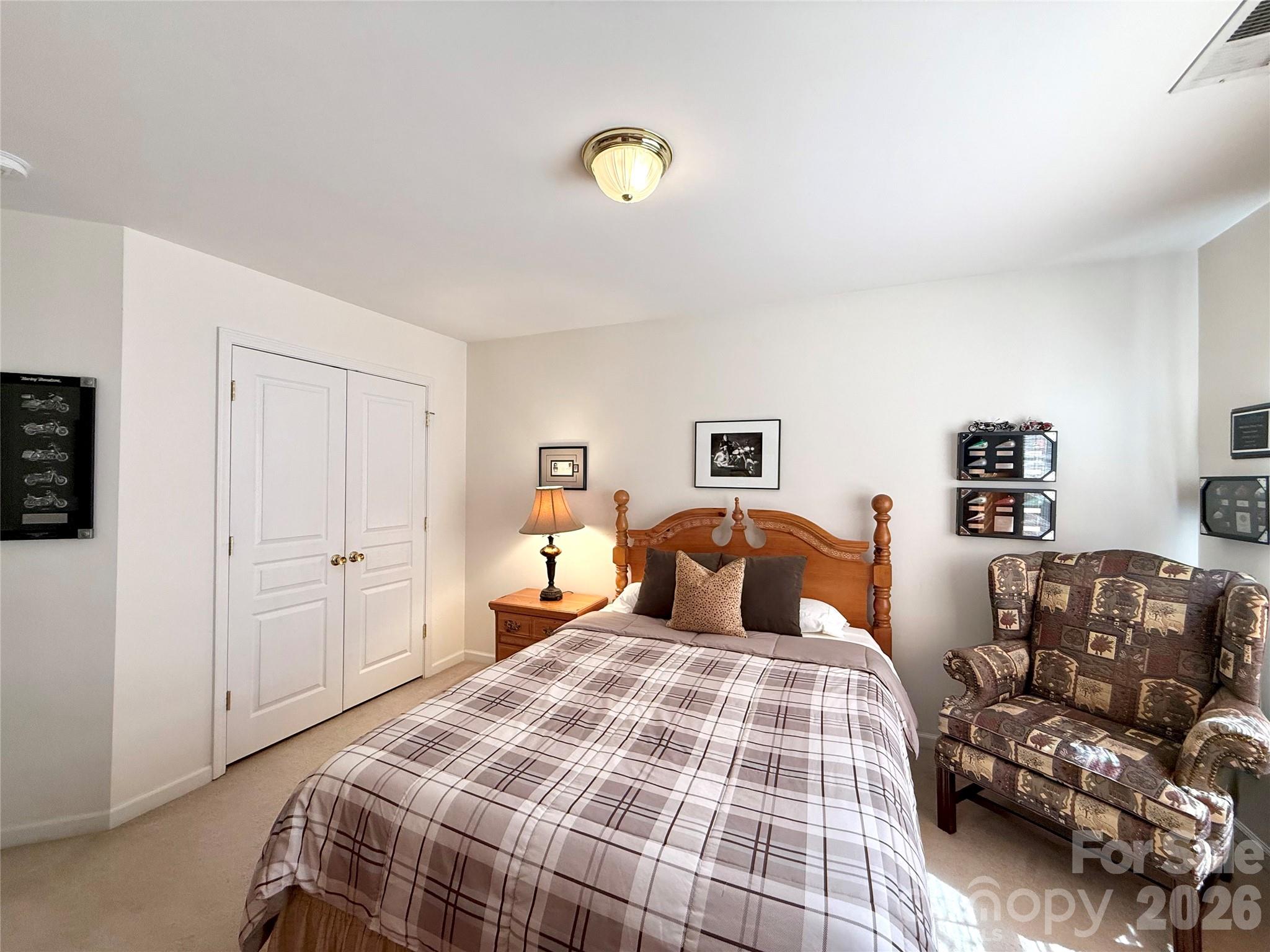 9610 Corbett Square Lane — Charlotte