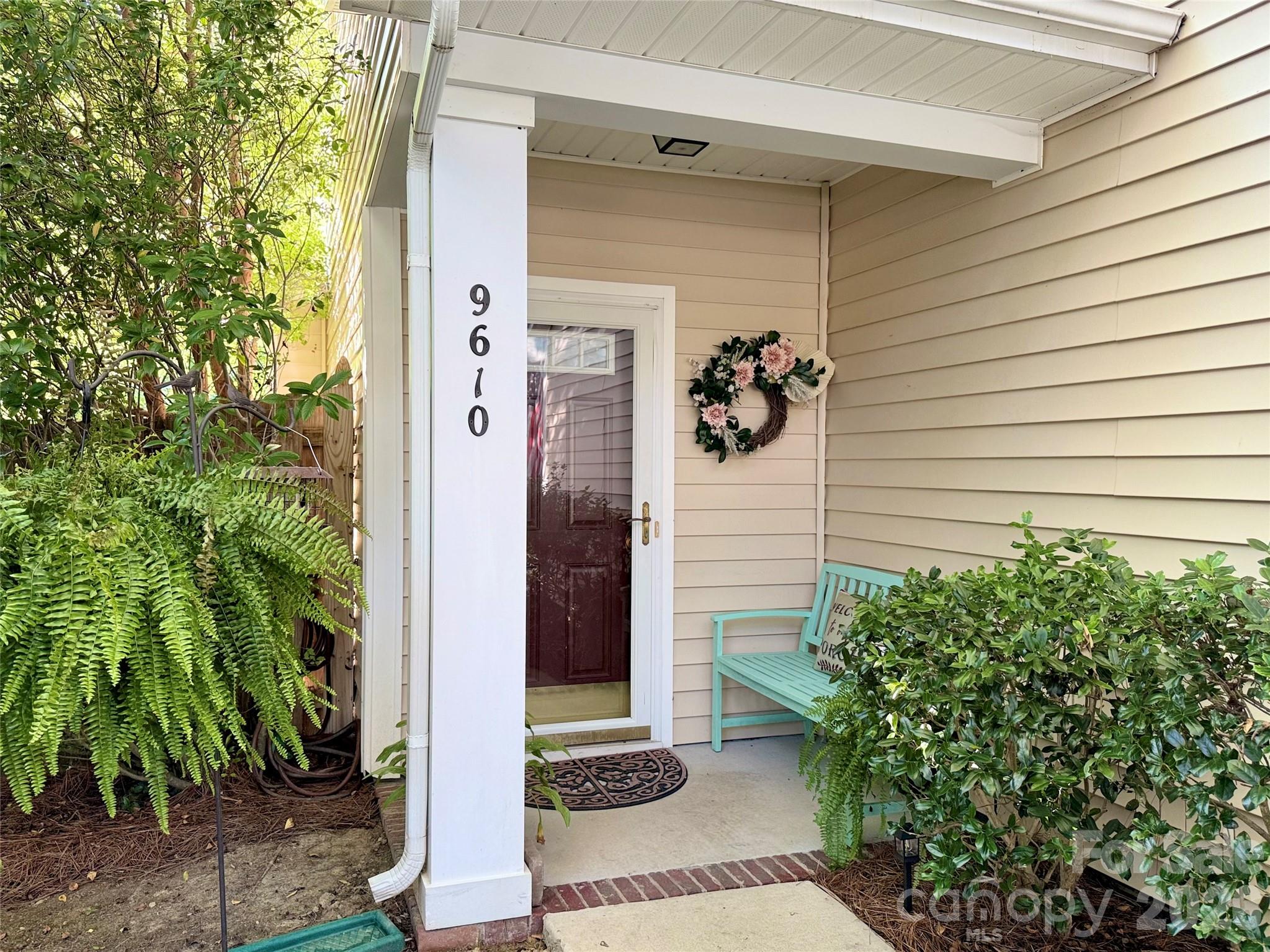 9610 Corbett Square Lane — Charlotte