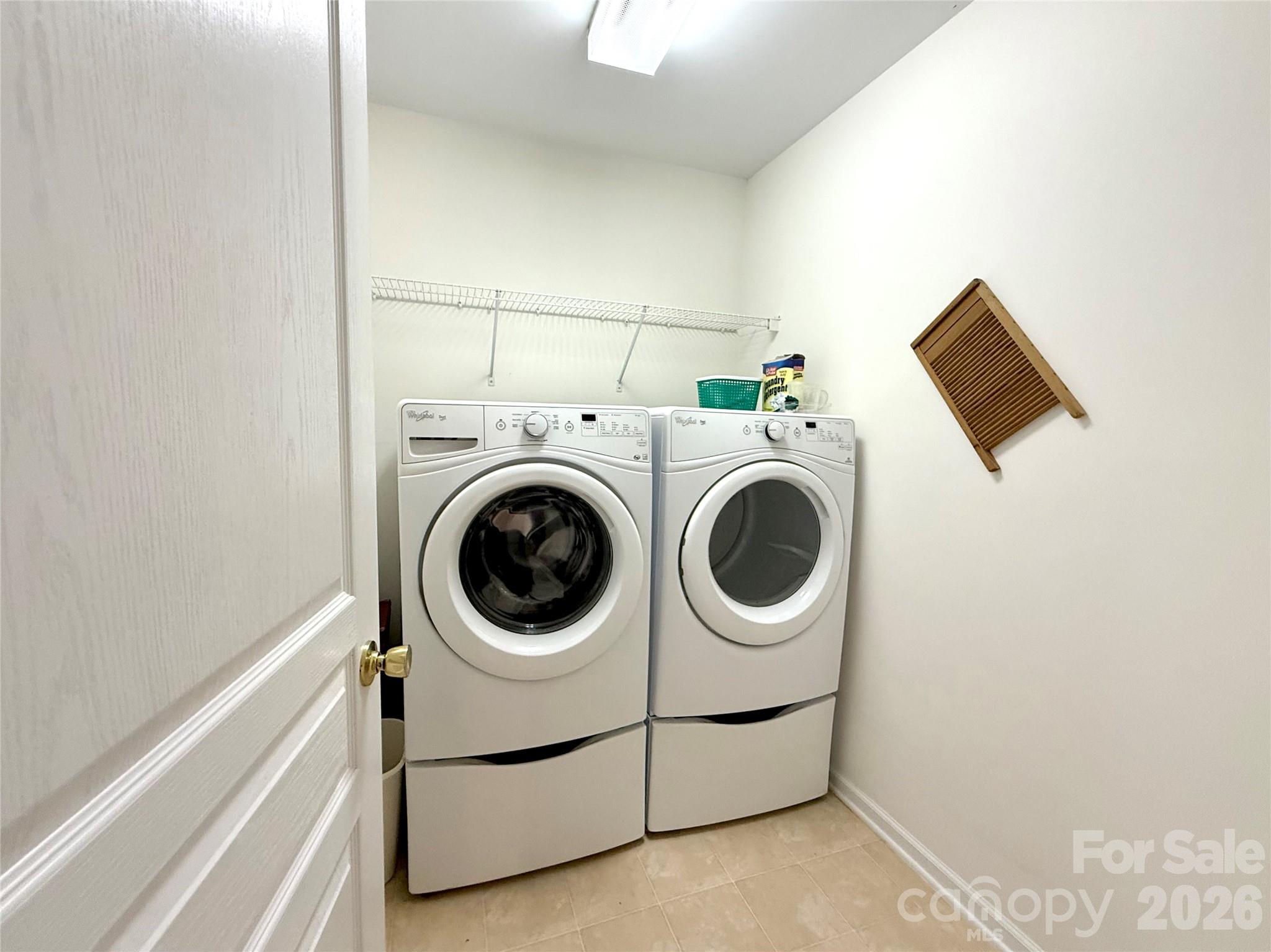 9610 Corbett Square Lane — Charlotte