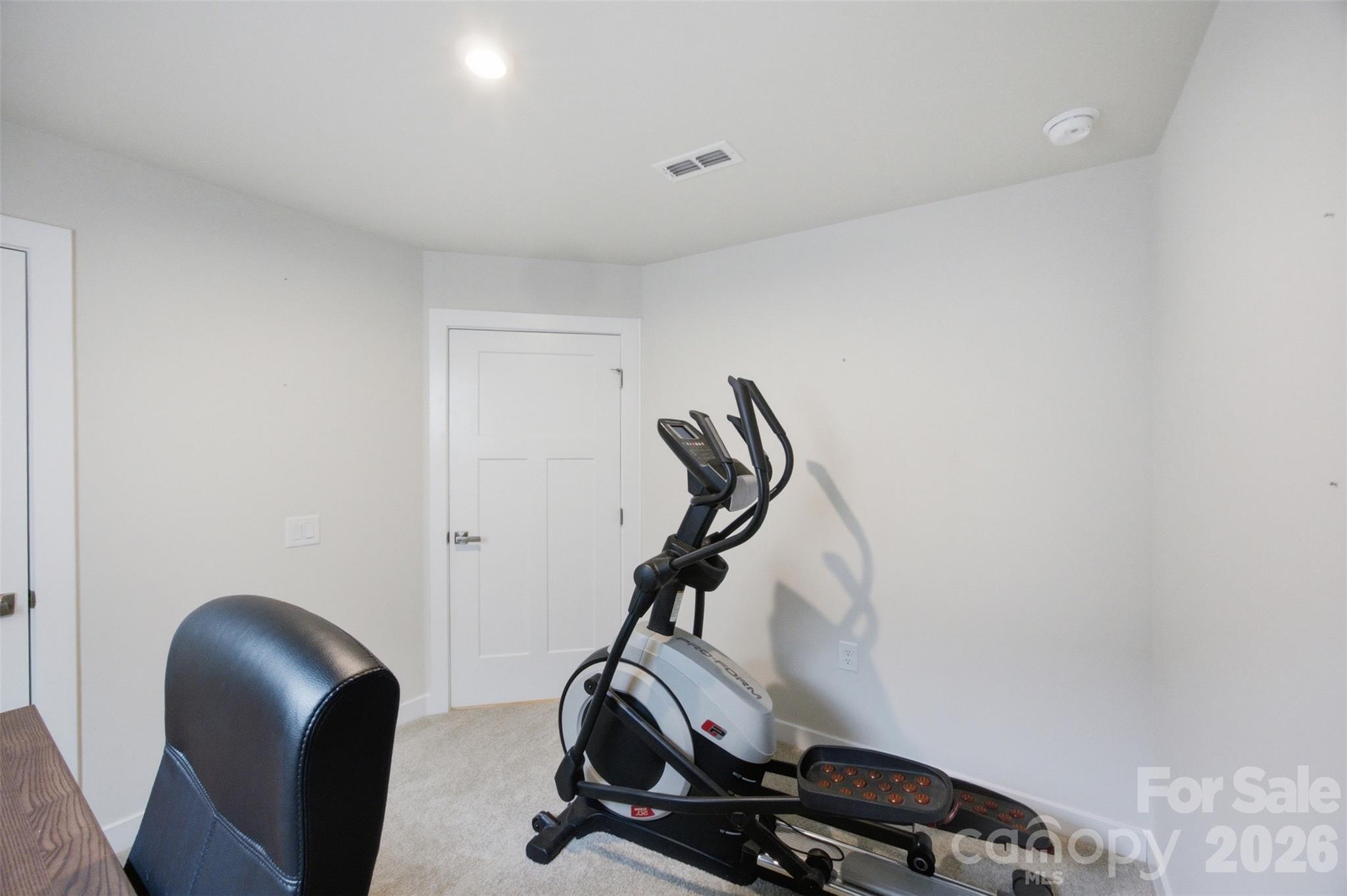 4104 Mackinnon Drive — Charlotte