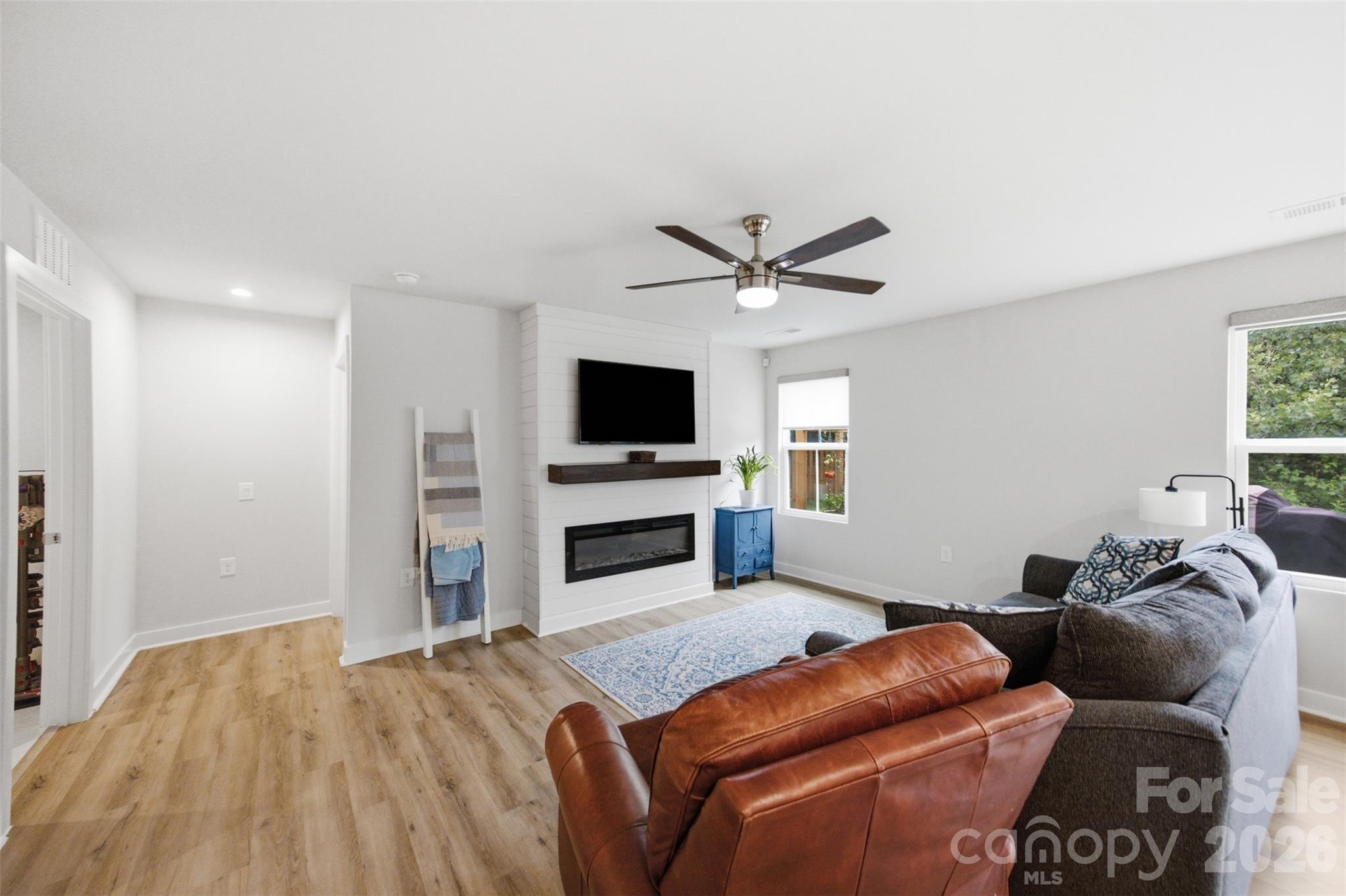 4104 Mackinnon Drive — Charlotte