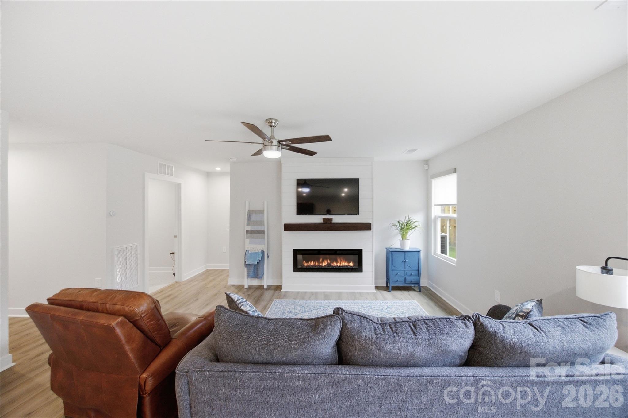 4104 Mackinnon Drive — Charlotte