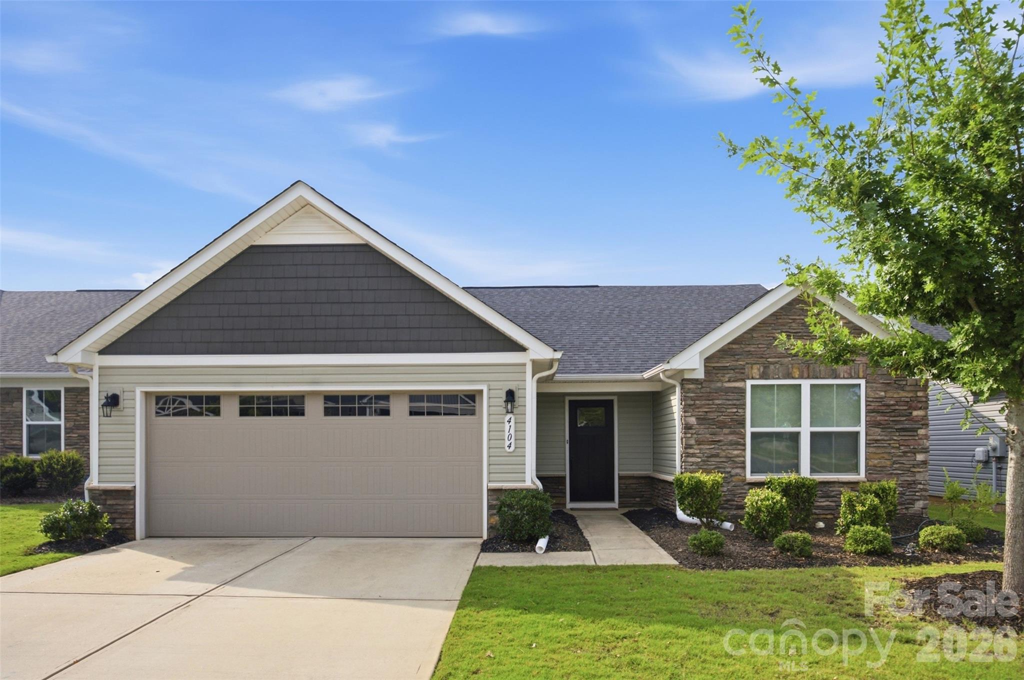4104 Mackinnon Drive — Charlotte