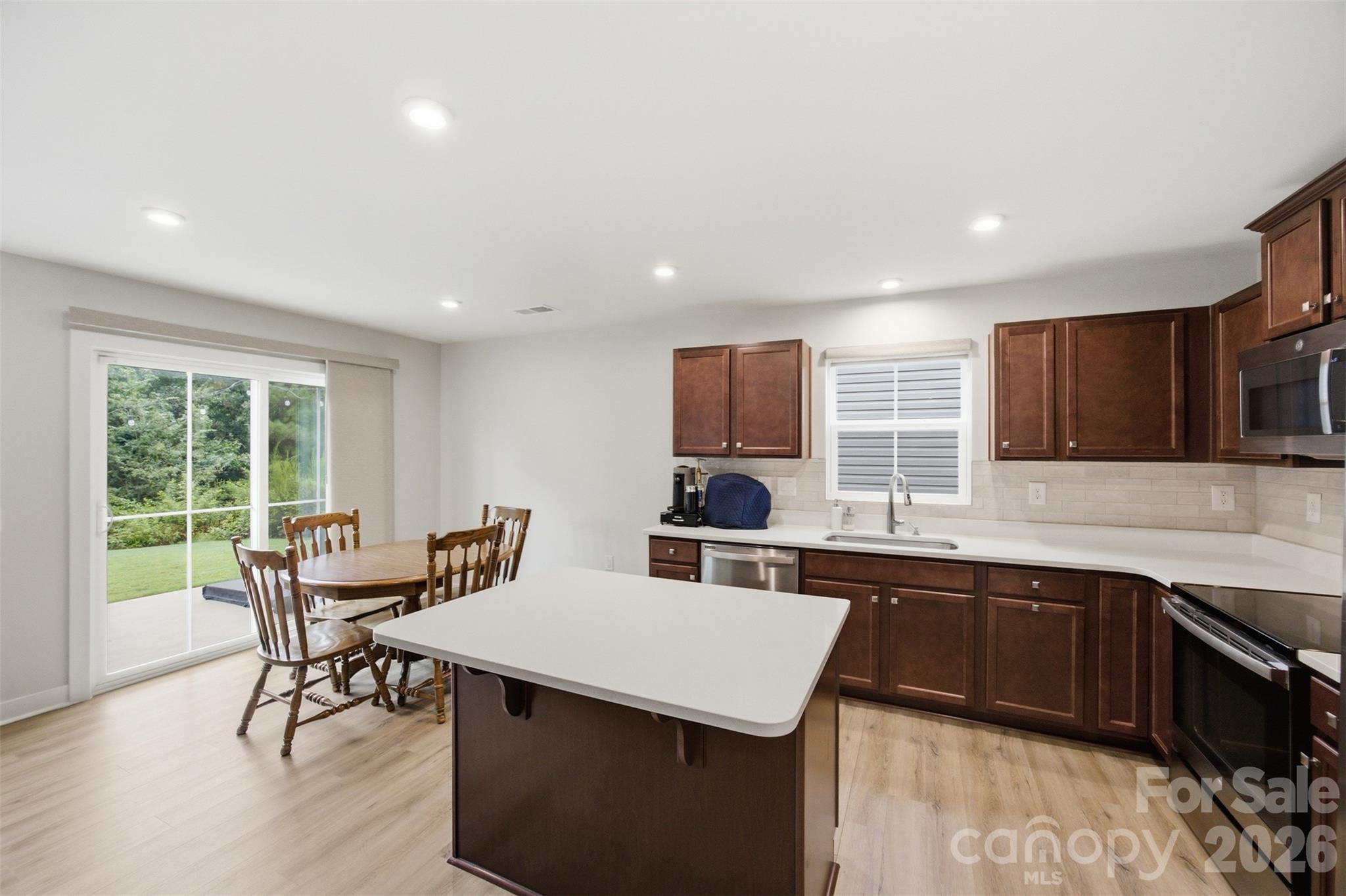 4104 Mackinnon Drive — Charlotte