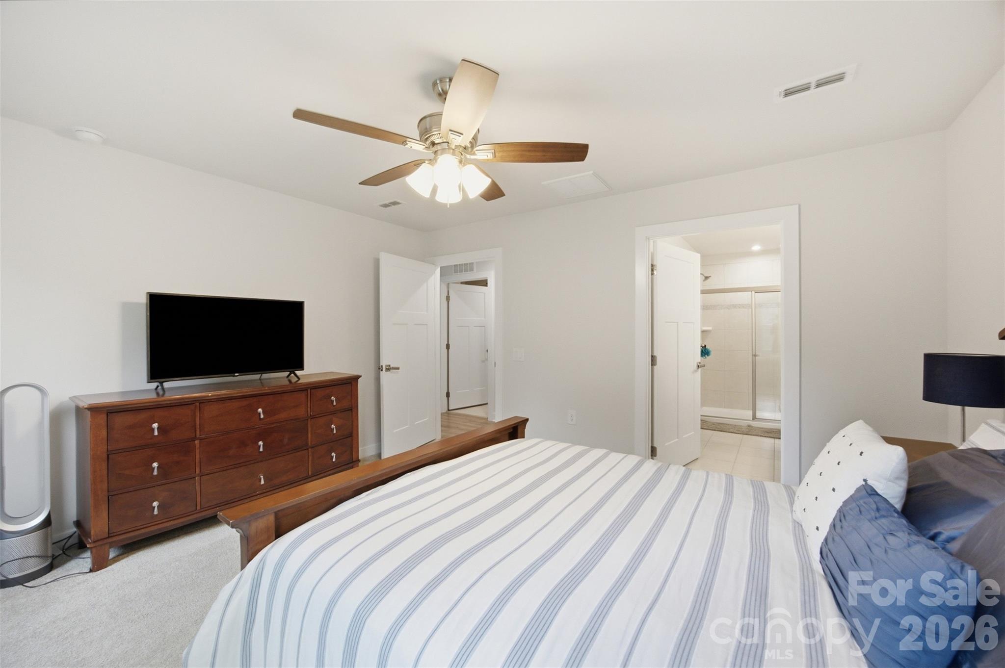 4104 Mackinnon Drive — Charlotte