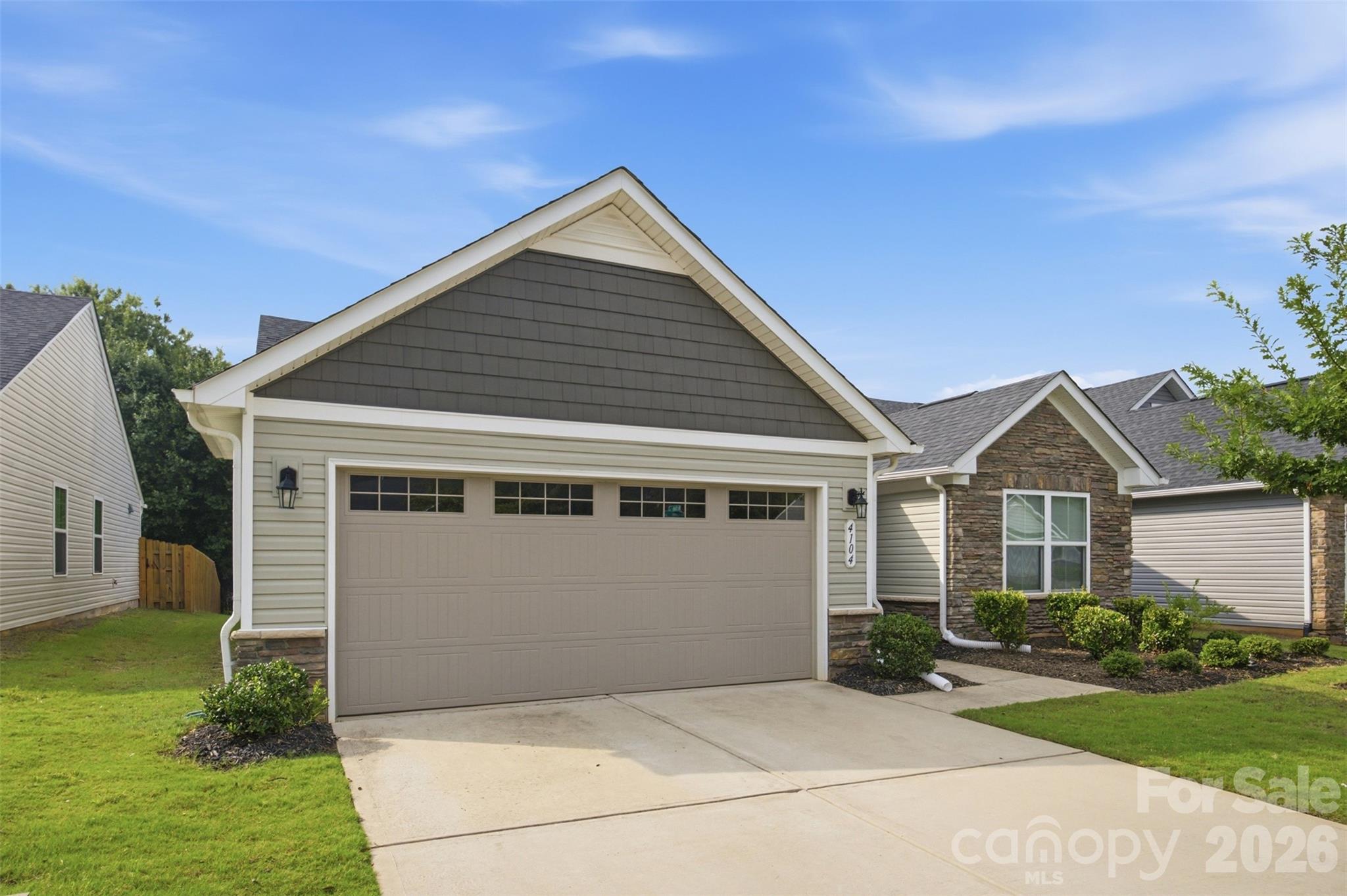 4104 Mackinnon Drive — Charlotte