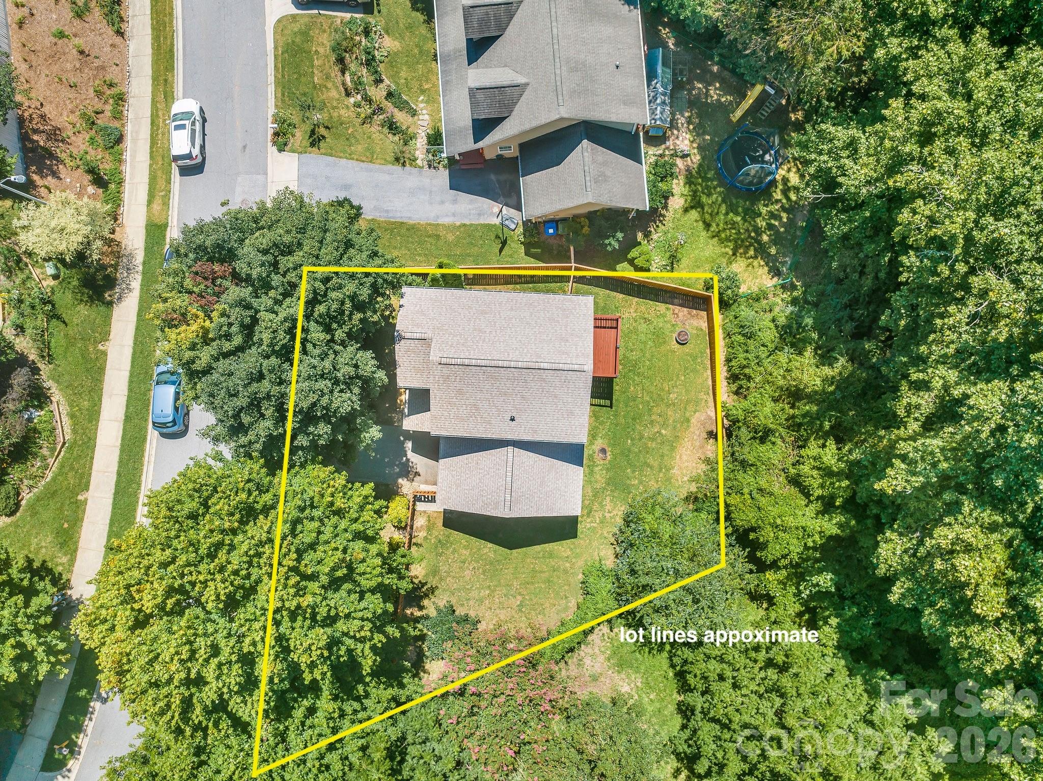 19 Oakcrest Place — Asheville
