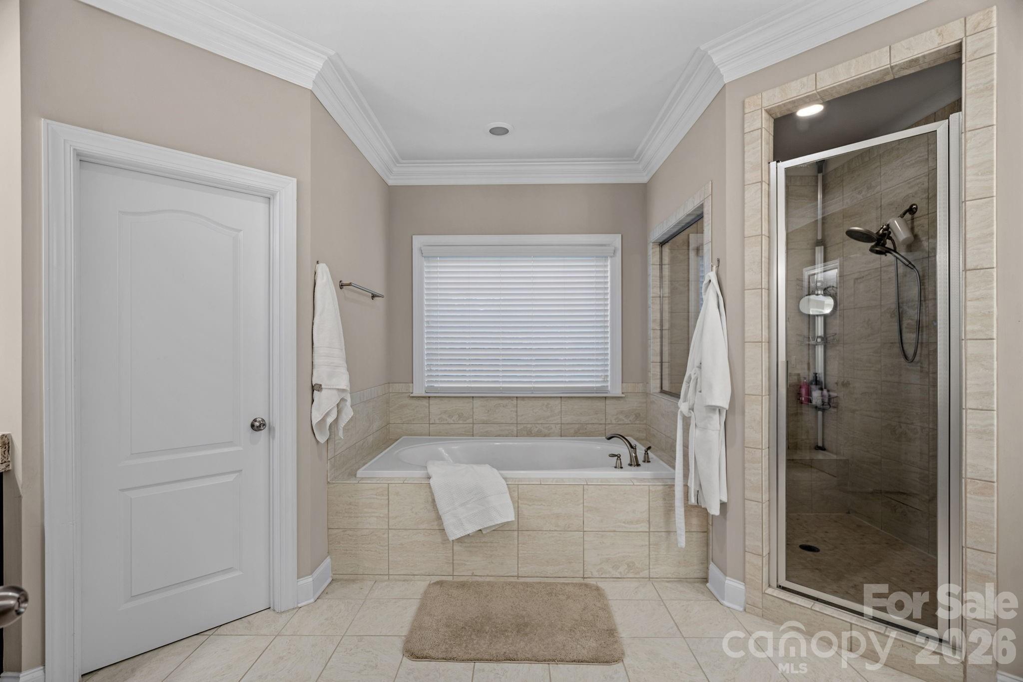 8211 Caesars Head Drive — Waxhaw
