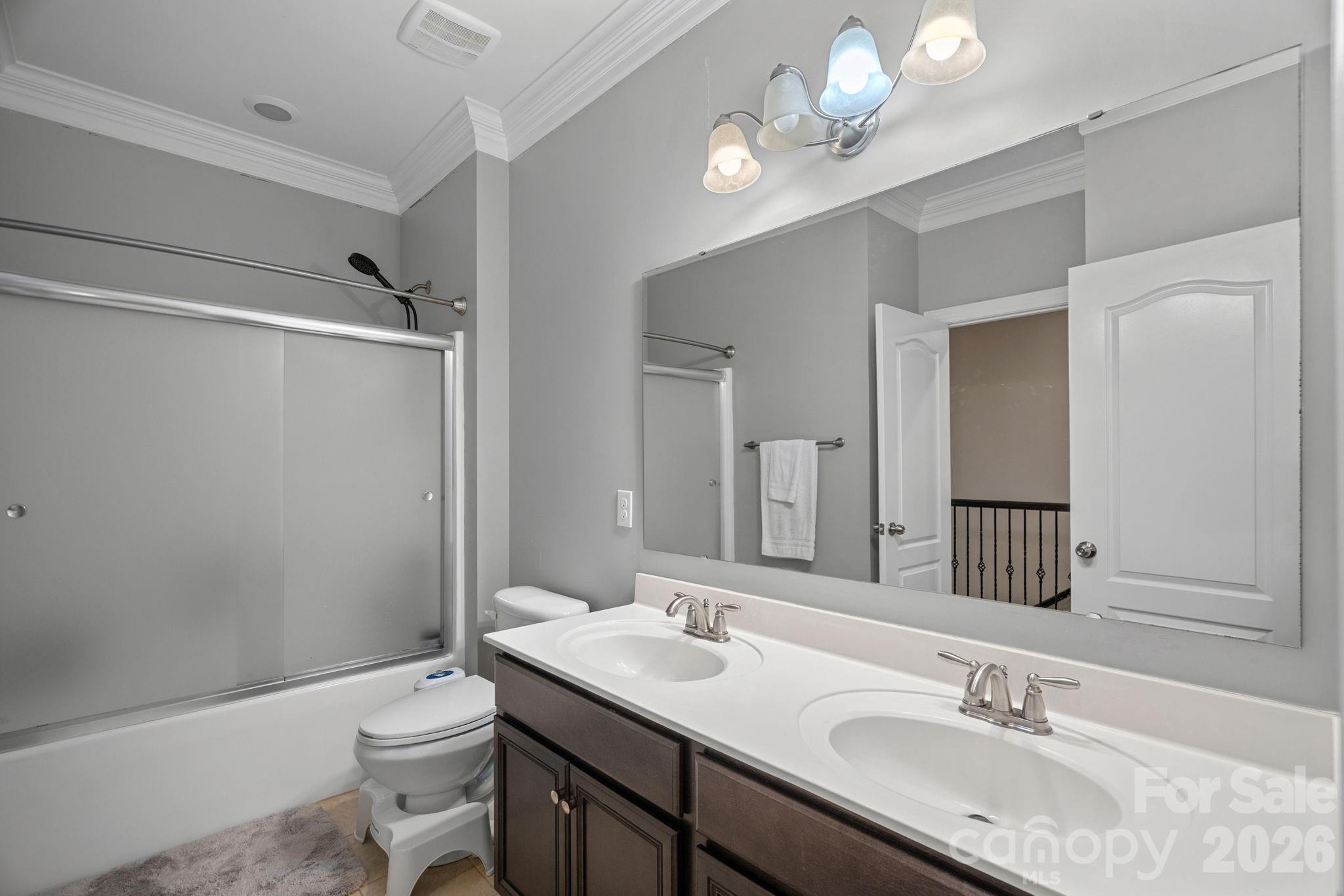 8211 Caesars Head Drive — Waxhaw