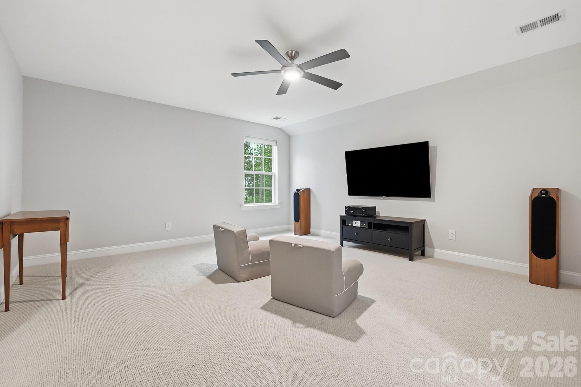 7717 Coalcliff Drive — Huntersville