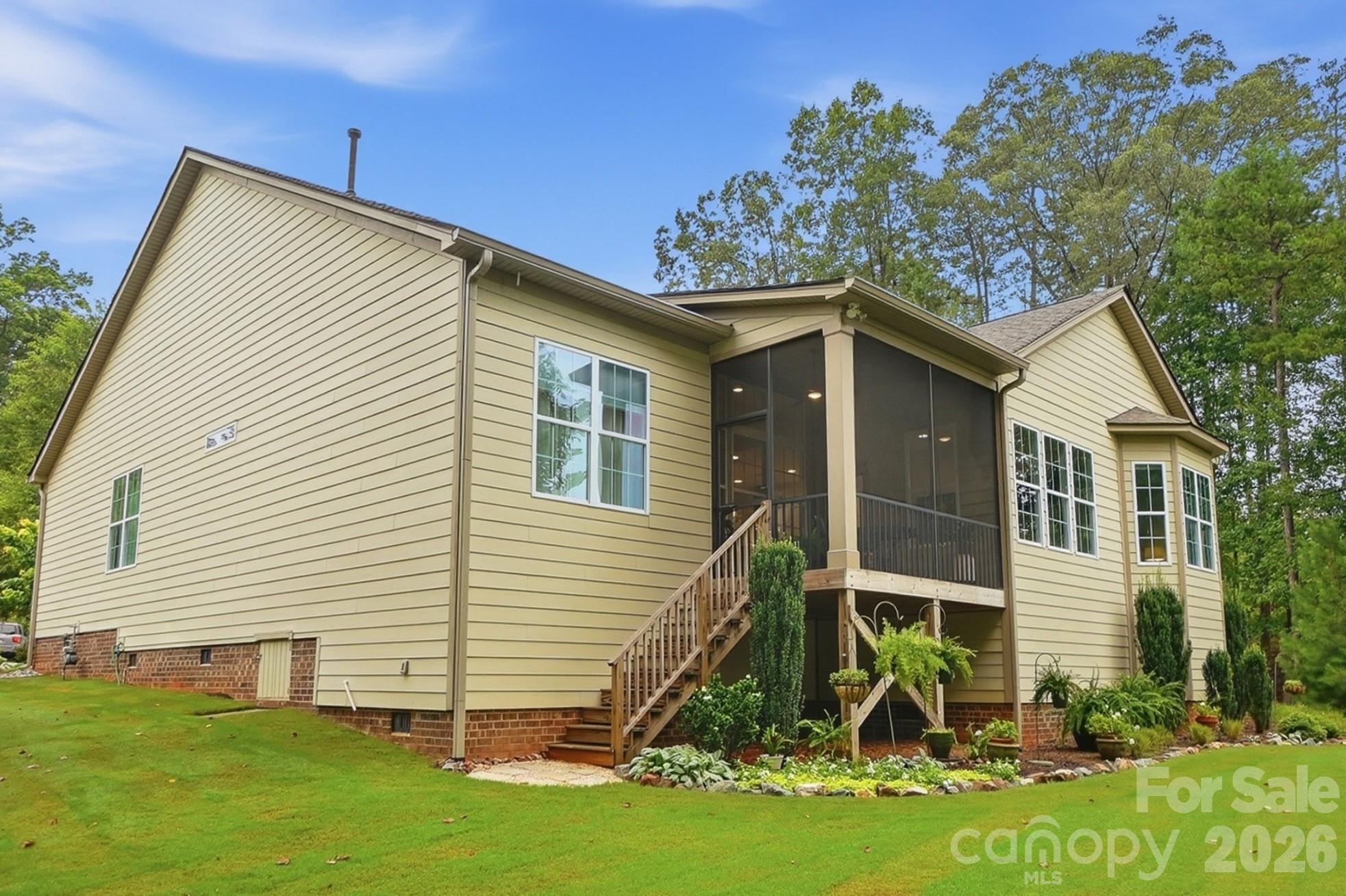 7717 Coalcliff Drive — Huntersville