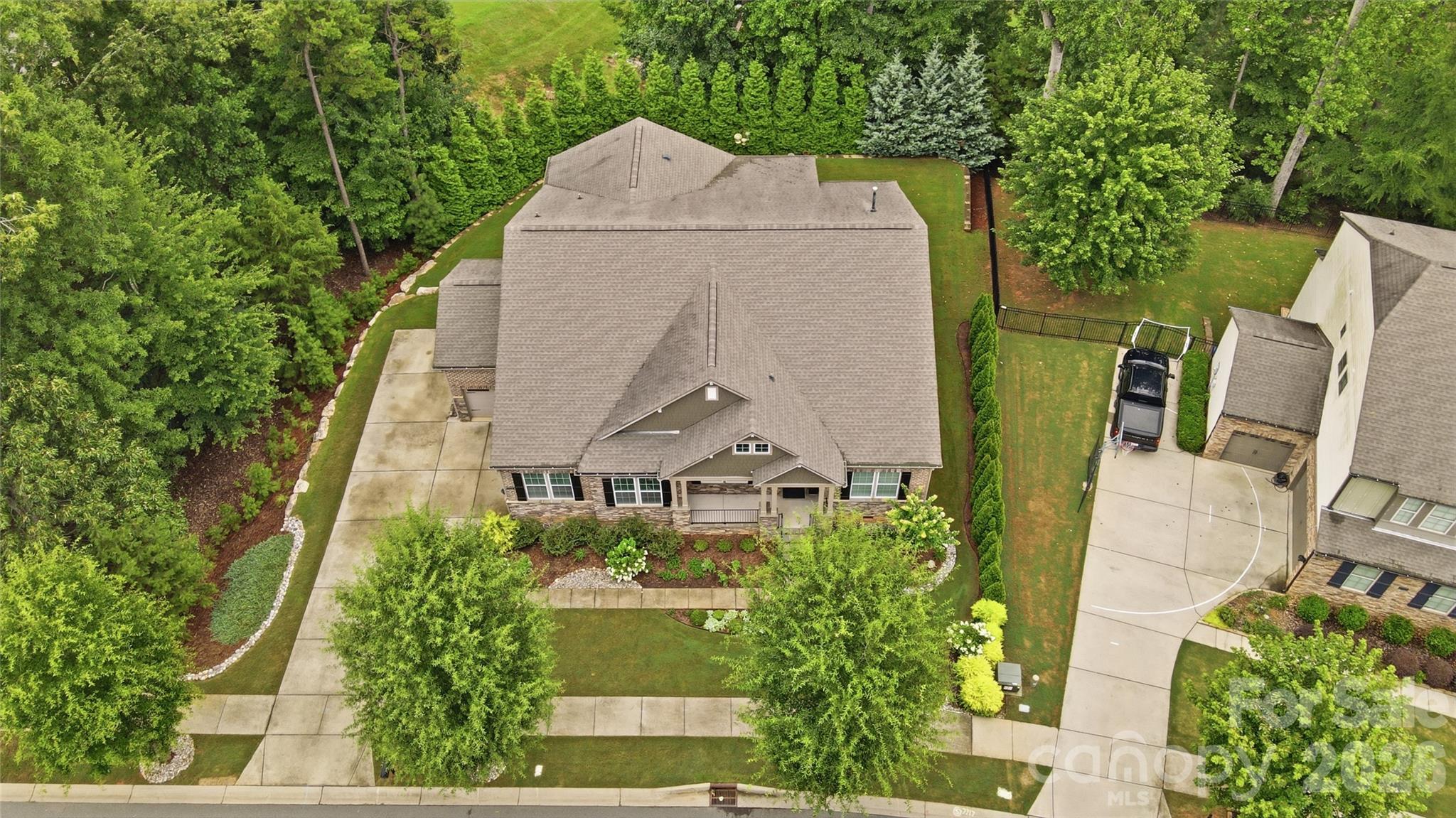 7717 Coalcliff Drive — Huntersville