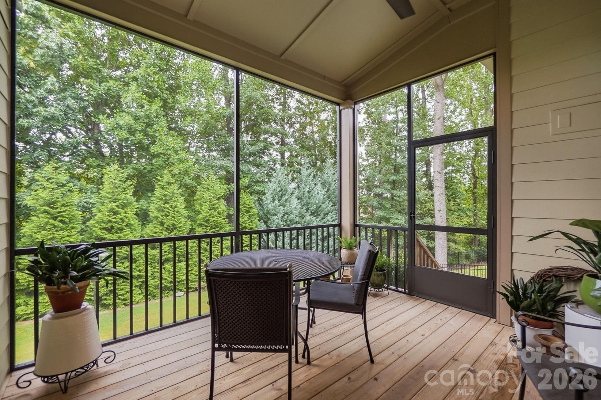 7717 Coalcliff Drive — Huntersville