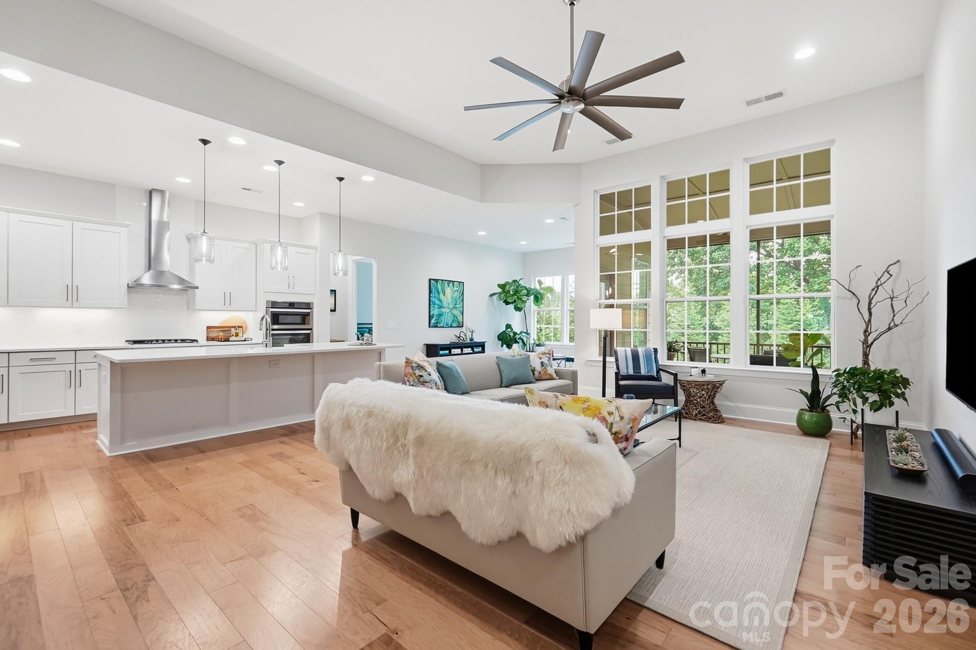7717 Coalcliff Drive — Huntersville