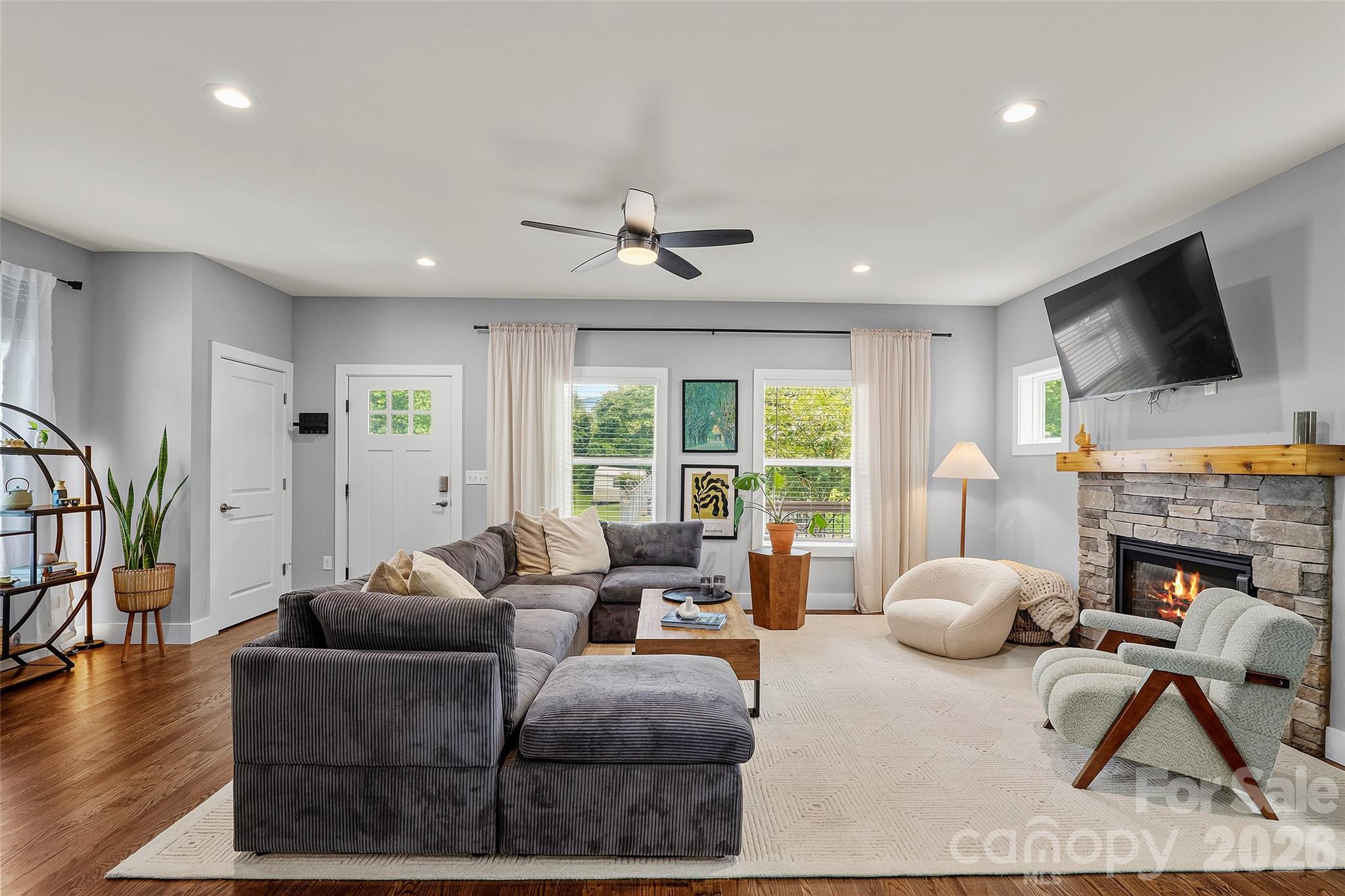 9 Hilldale Road — Asheville
