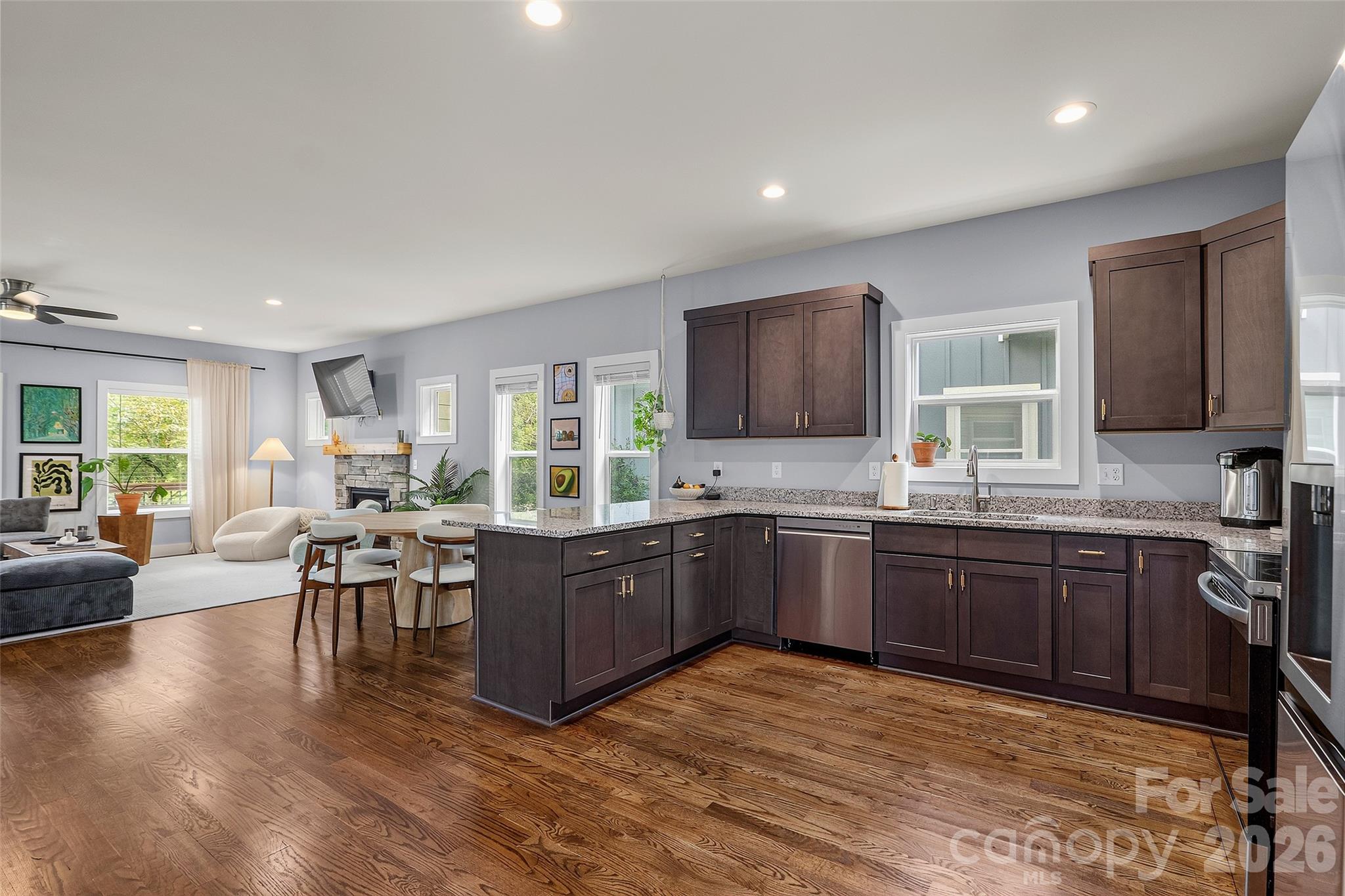 9 Hilldale Road — Asheville
