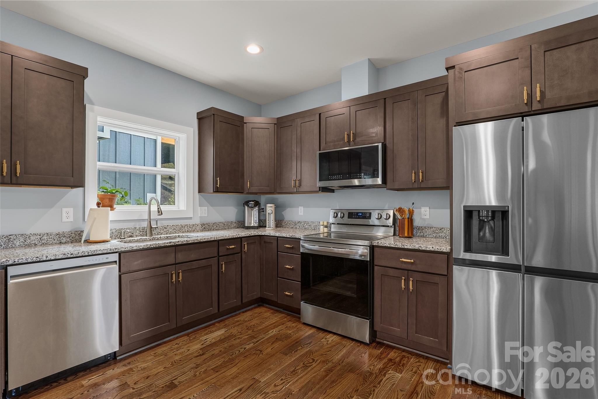 9 Hilldale Road — Asheville
