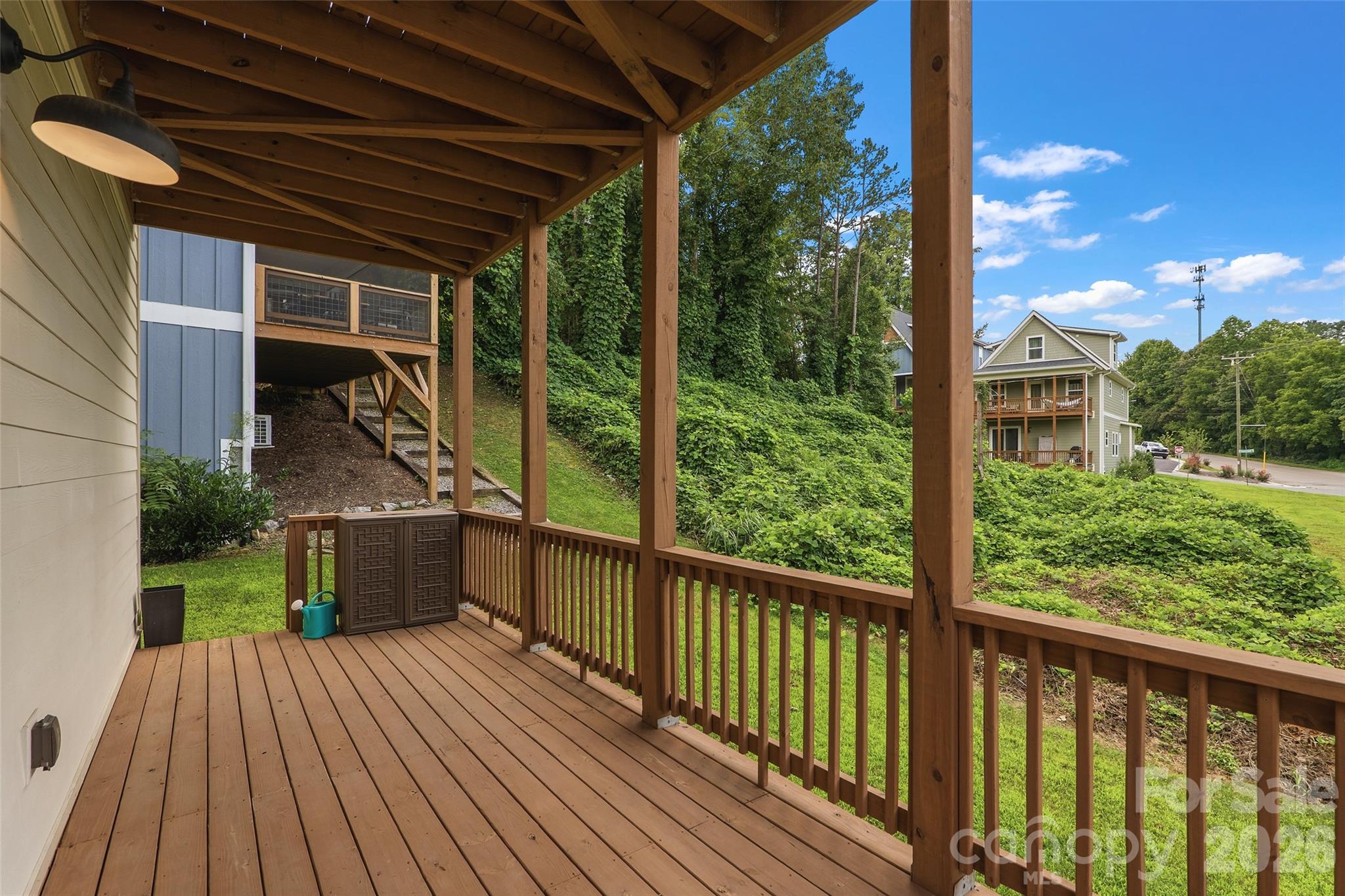 9 Hilldale Road — Asheville