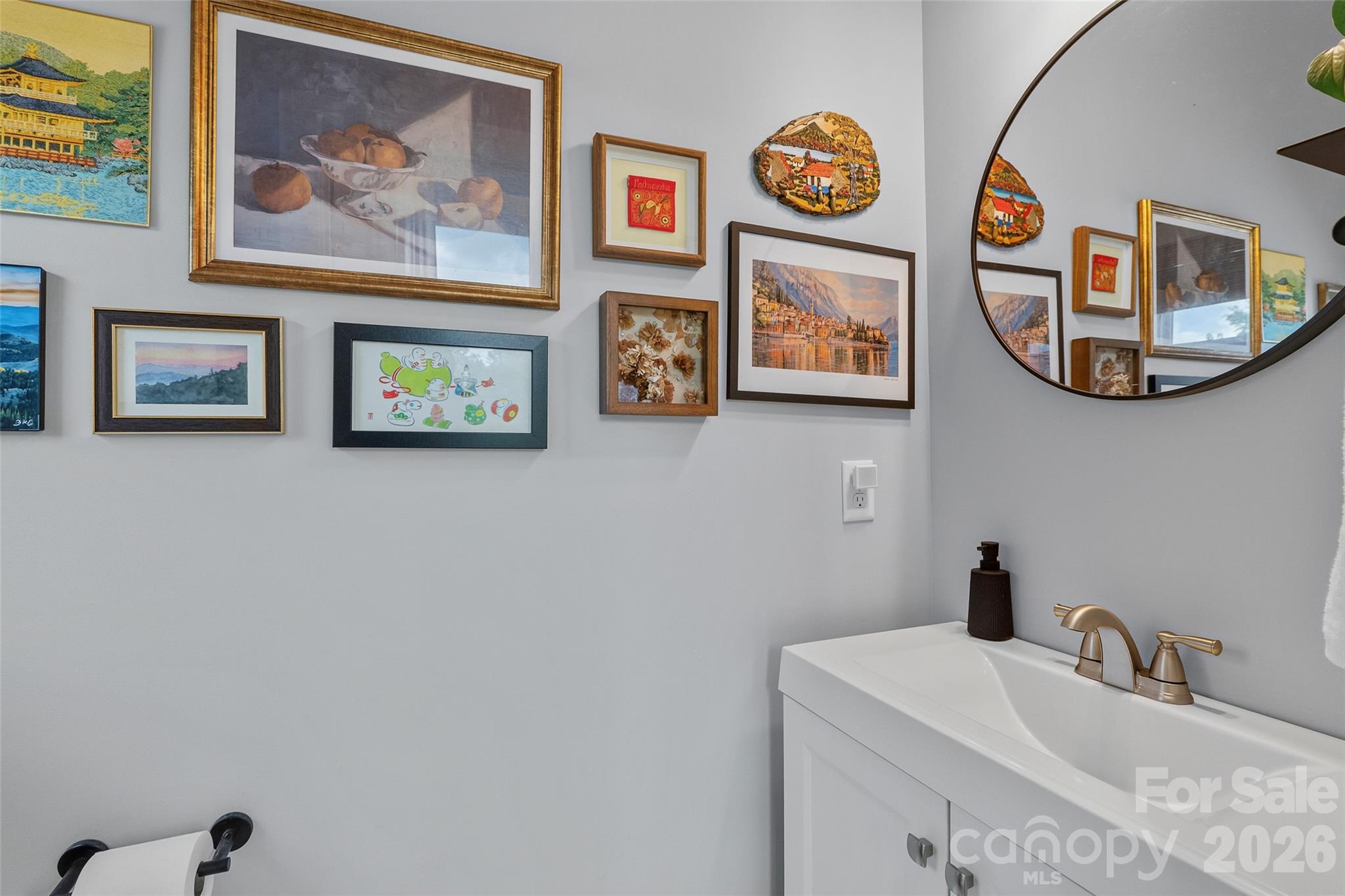 9 Hilldale Road — Asheville