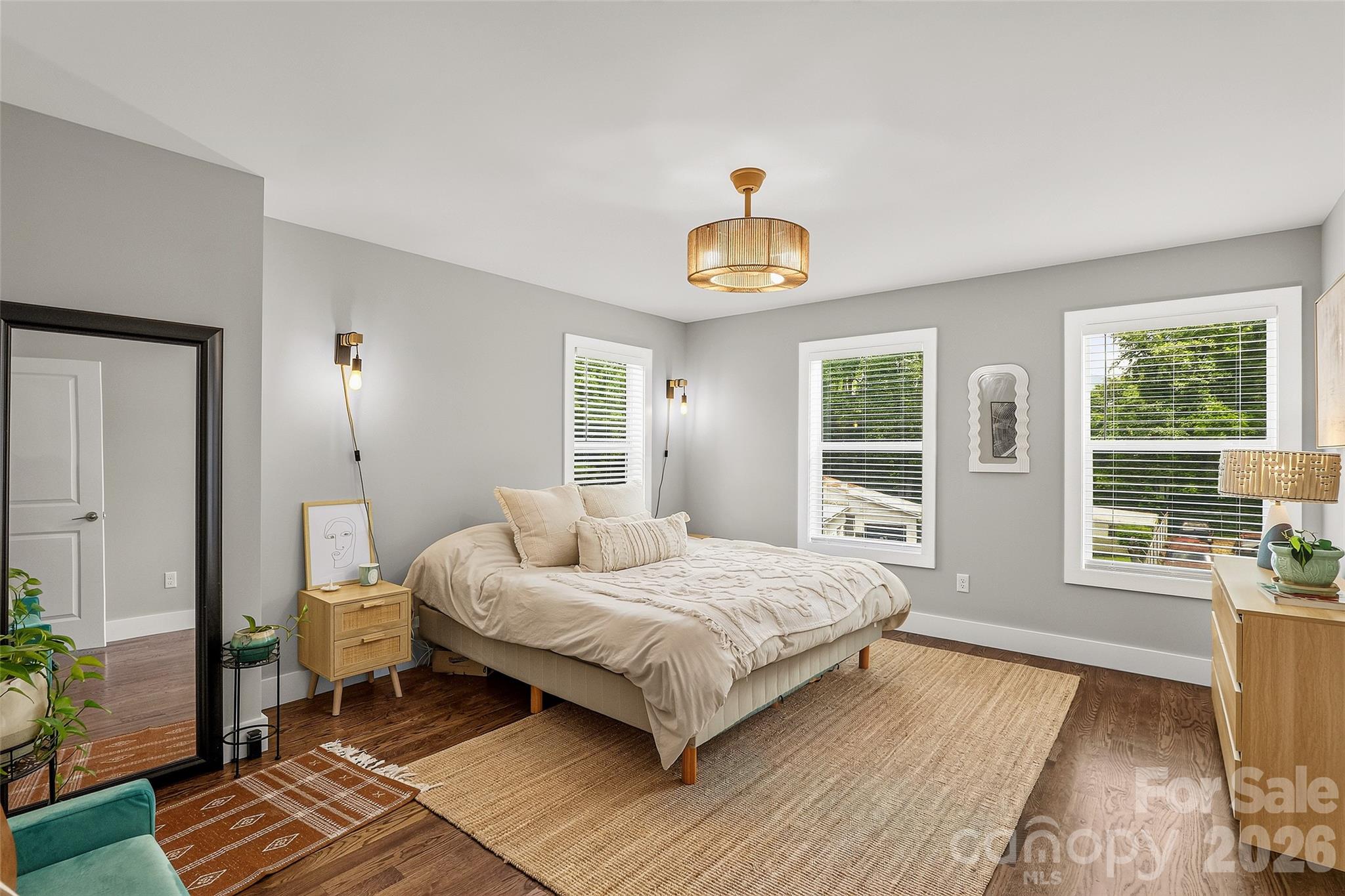 9 Hilldale Road — Asheville