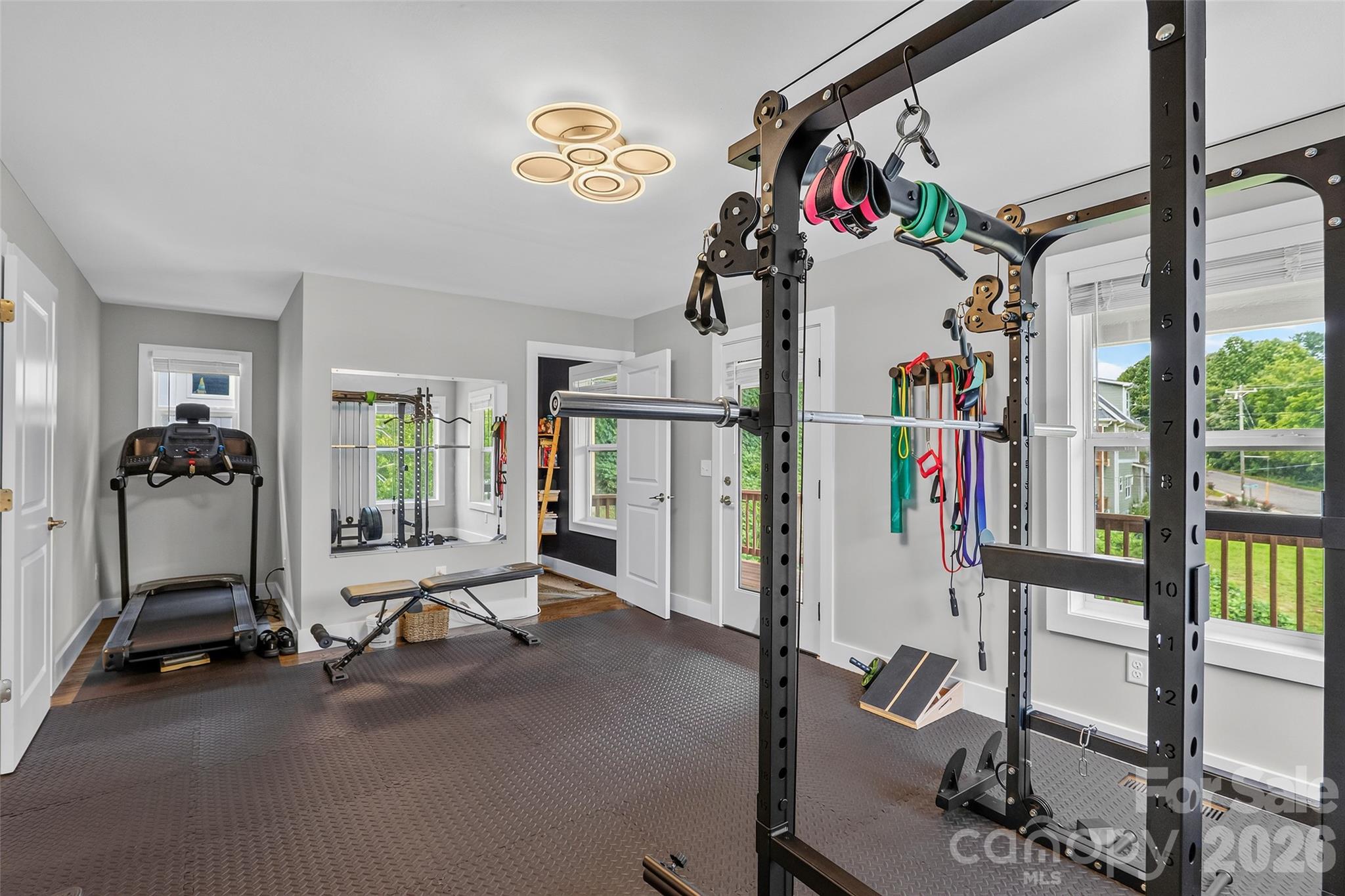 9 Hilldale Road — Asheville