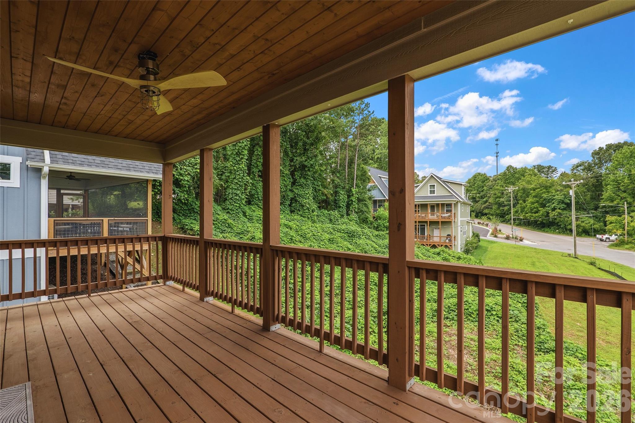 9 Hilldale Road — Asheville