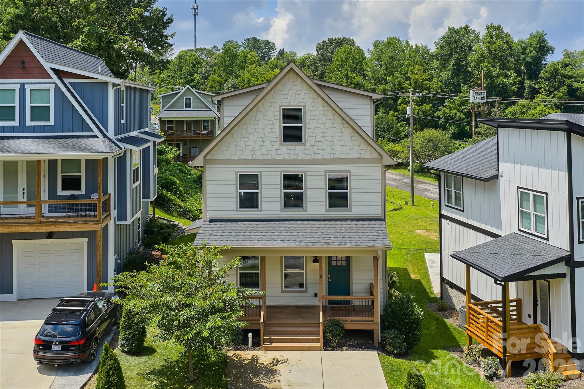9 Hilldale Road — Asheville