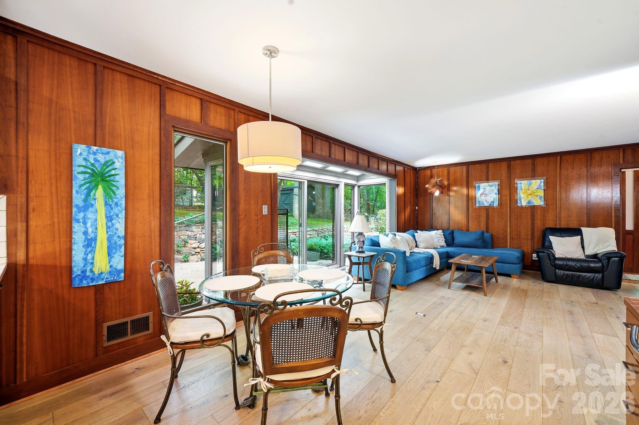 515 Dogwood Lane — Belmont