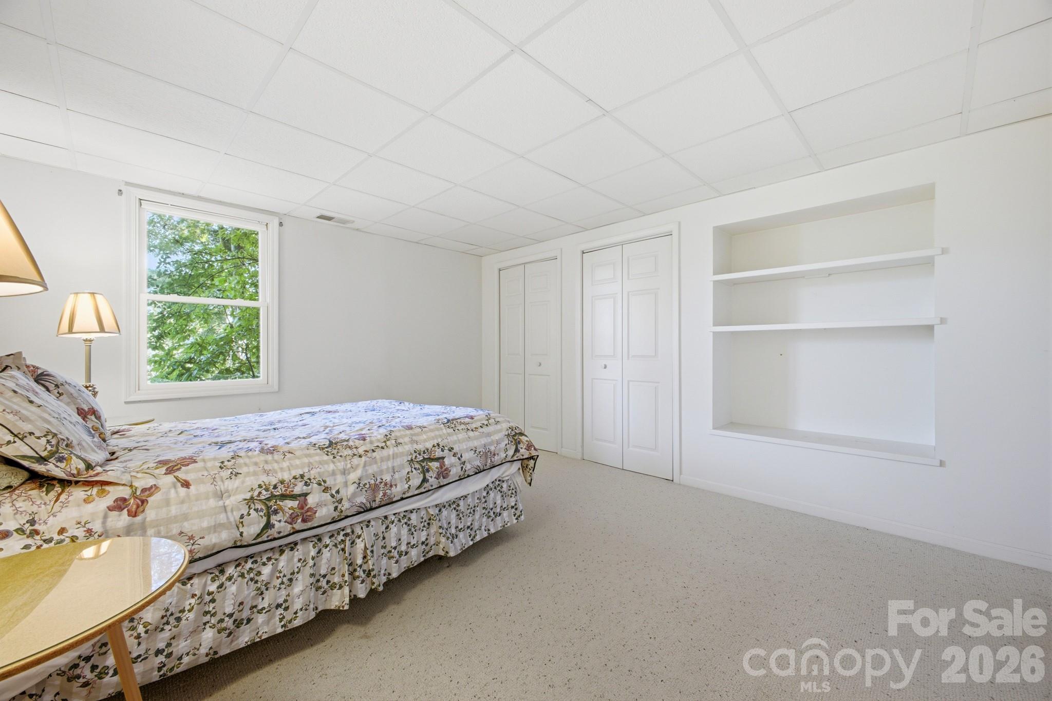 1870 Riverview Court — Hendersonville