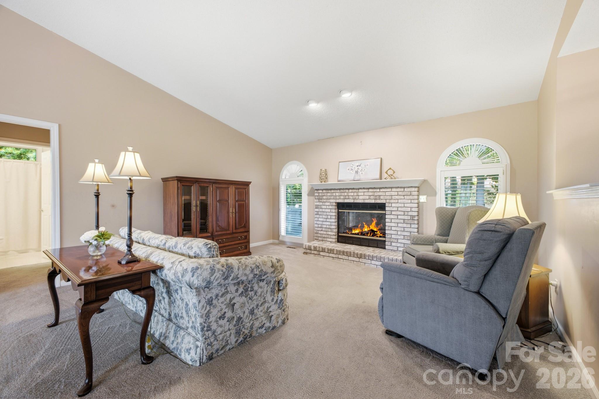 1870 Riverview Court — Hendersonville