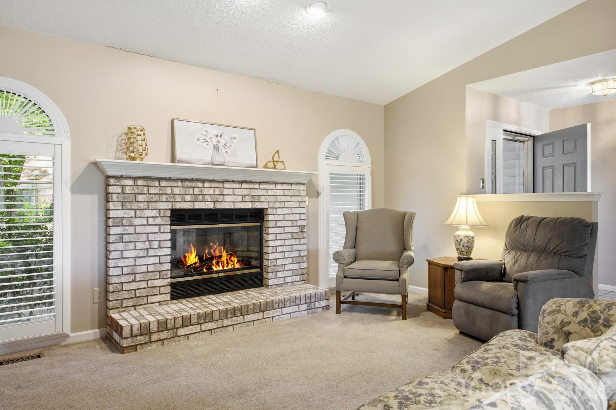 1870 Riverview Court — Hendersonville