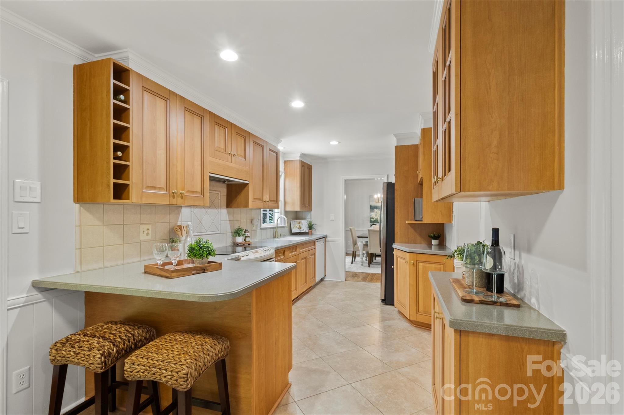 7721 Bradenton Drive — Charlotte