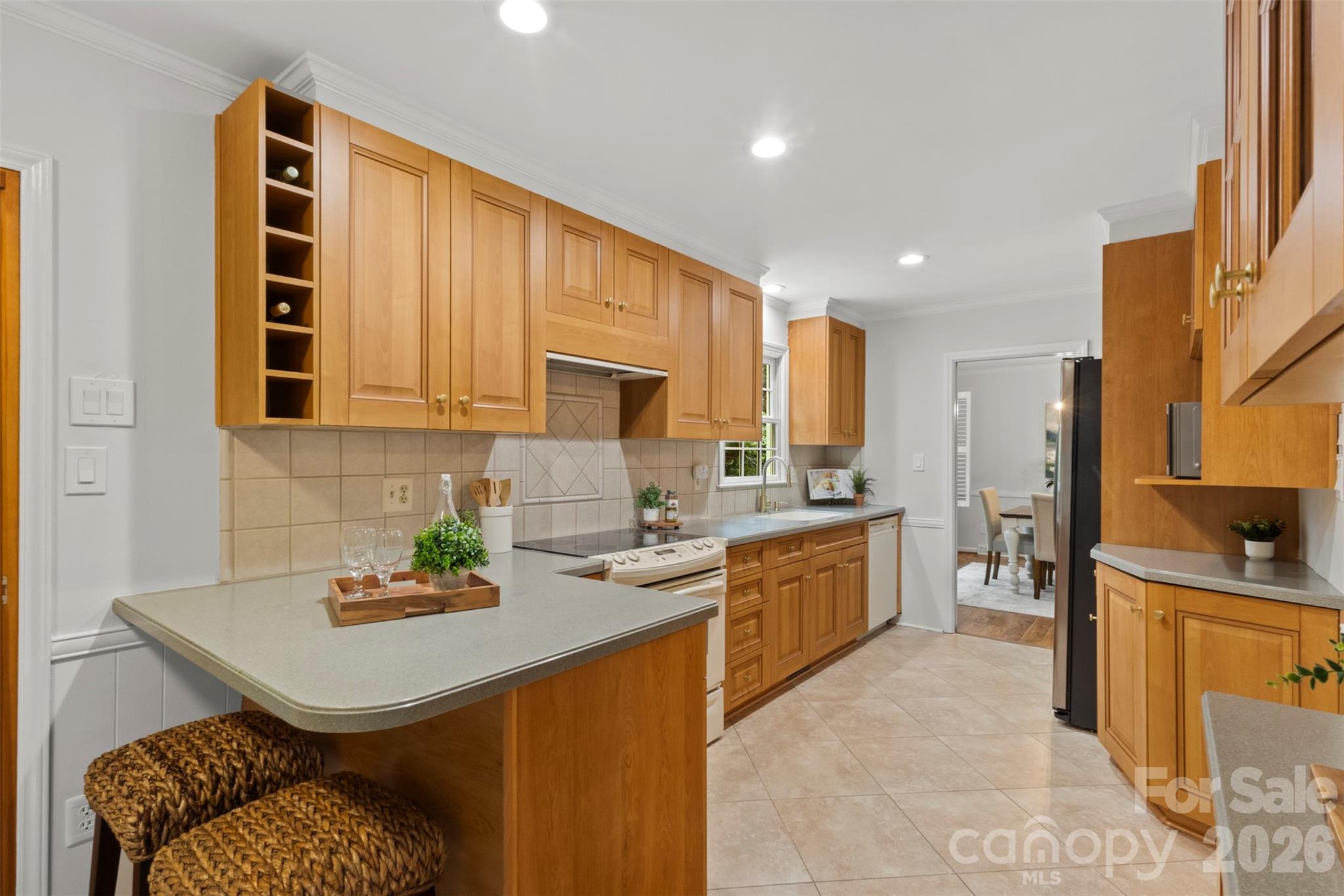 7721 Bradenton Drive — Charlotte