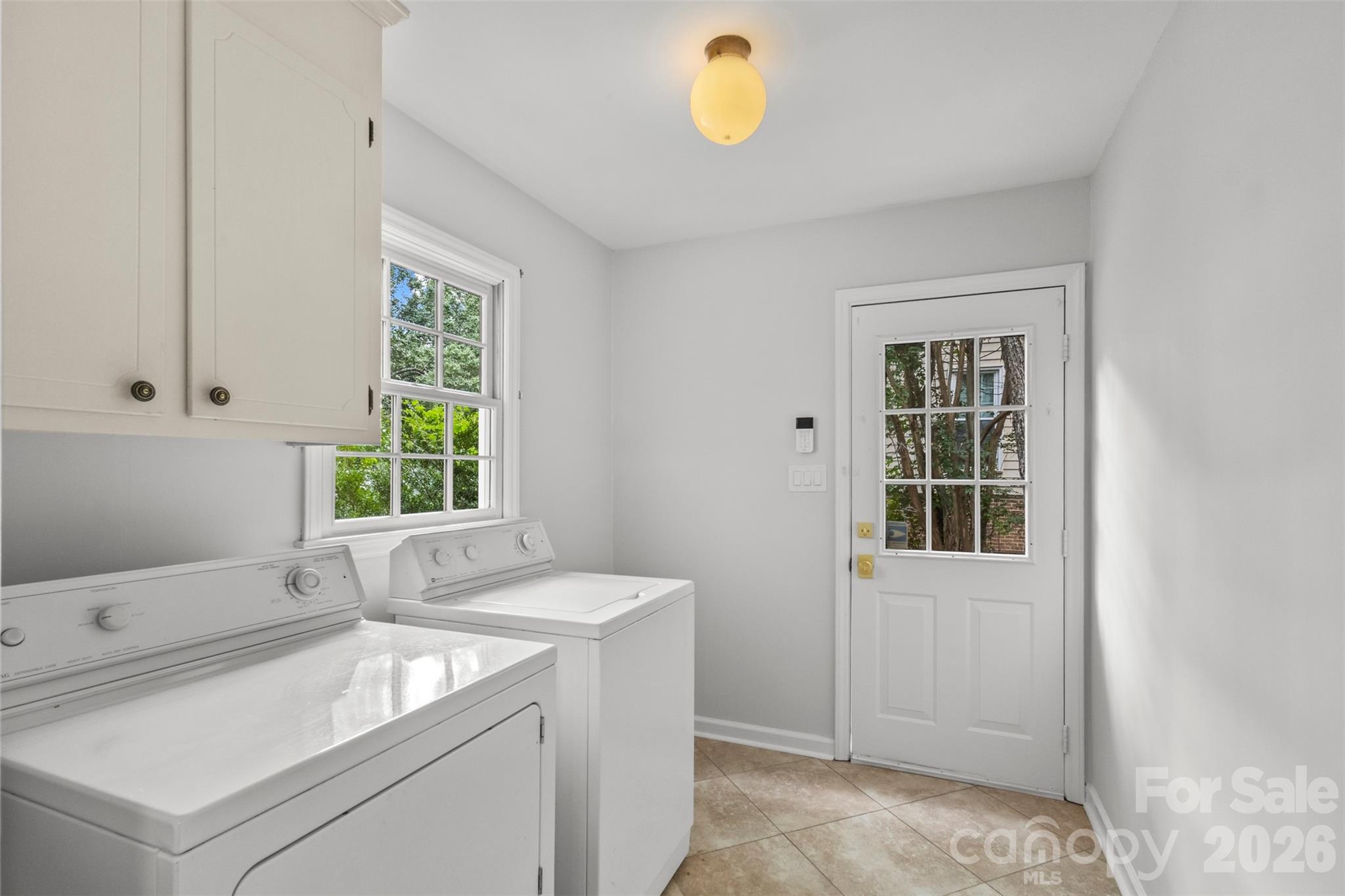 7721 Bradenton Drive — Charlotte