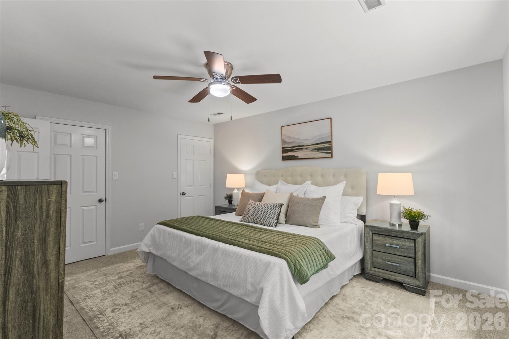 7721 Bradenton Drive — Charlotte